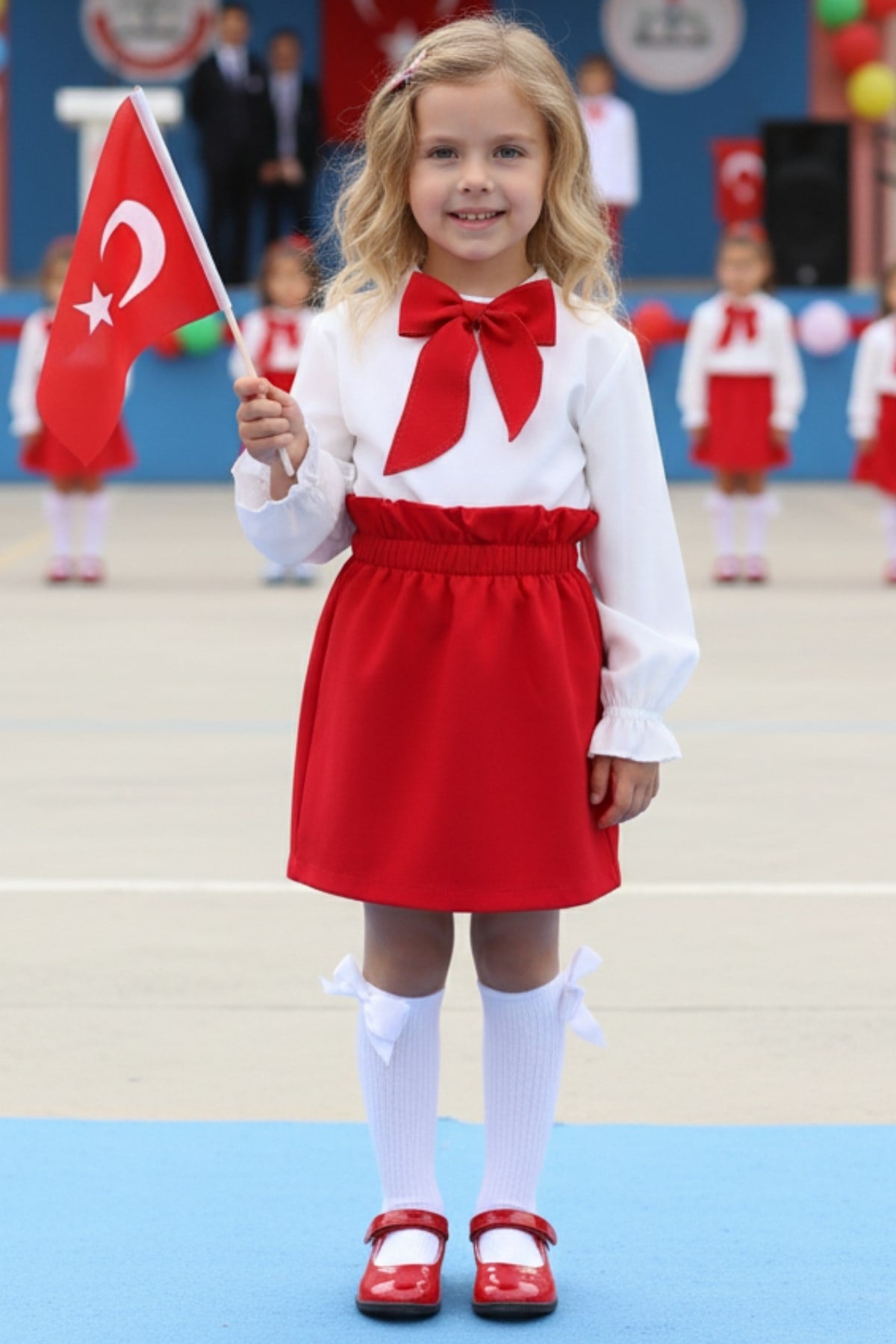 Parla Kids Kız Çocuk Uzun Kollu Kırmızı Etek Ekru Bluz Fular 23 Nisan Takım, Takım – Parla Kids resmi ürün görseli