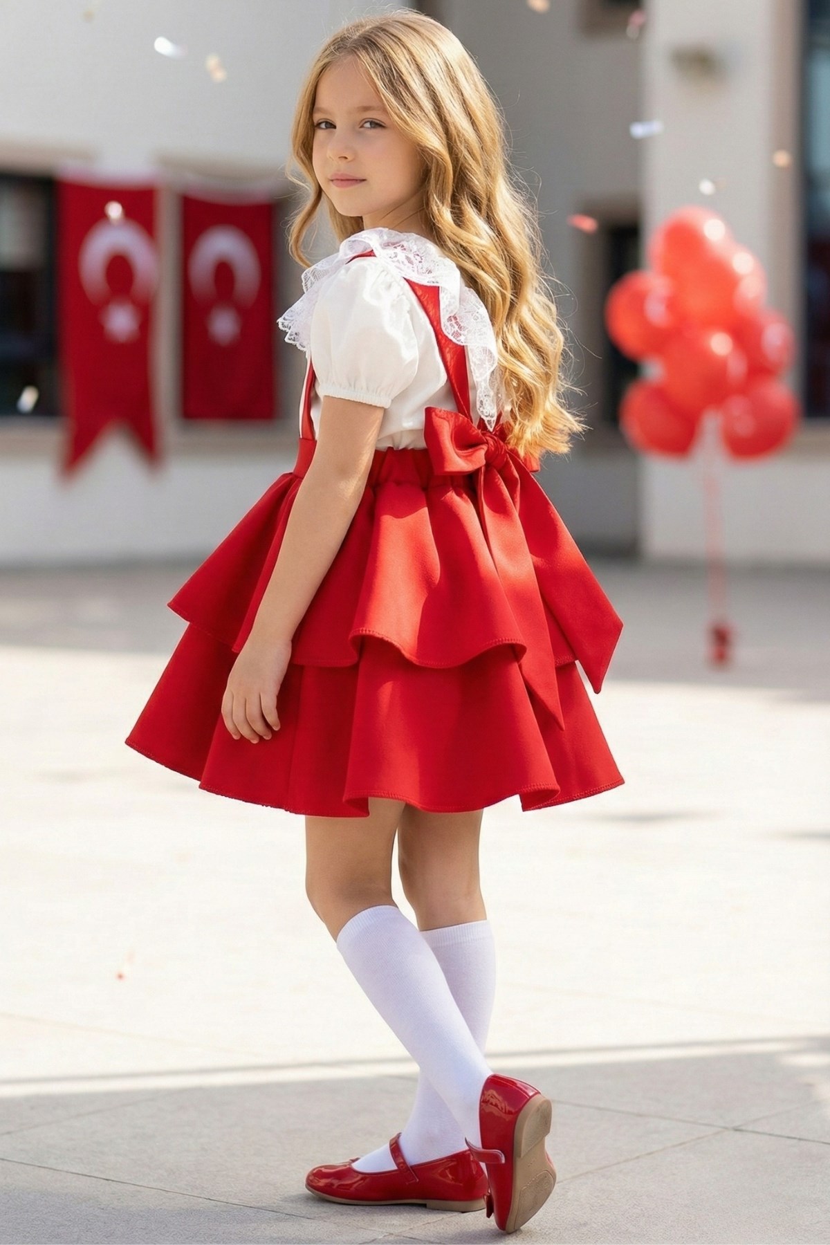 Parla Kids Kız Çocuk Helen Kırmızı Askılı Bağlama Jile 29 Ekim Elbise Ekru Dantel Kısa Kollu Bluz Abiye Takım, Elbise – Parla Kids resmi ürün görseli