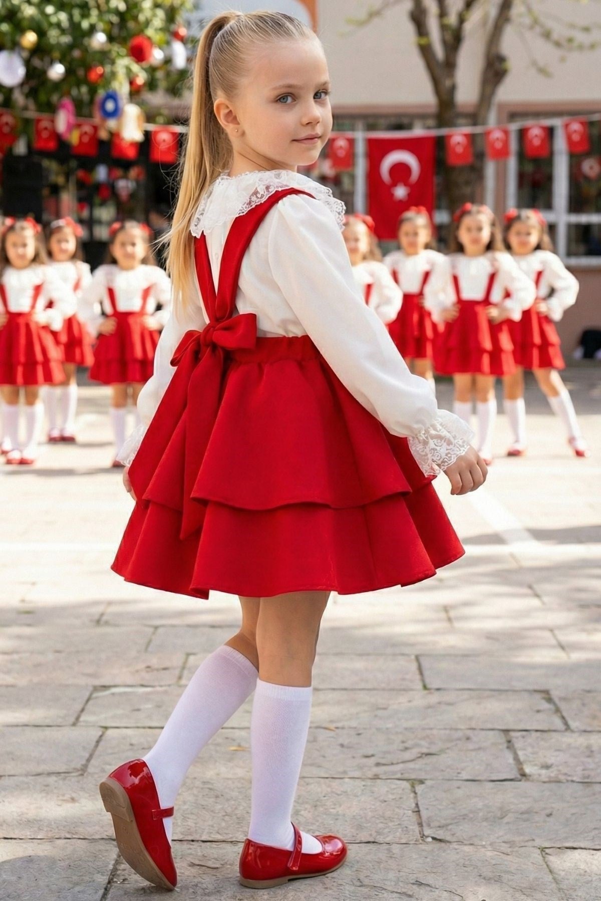 Parla Kids Kız Çocuk Kırmızı Helen Elbise Jile Dantel Bluz 23 Nisan 29 Ekim Gösteri Kıyafeti Uzun Kollu, Elbise – Parla Kids resmi ürün görseli