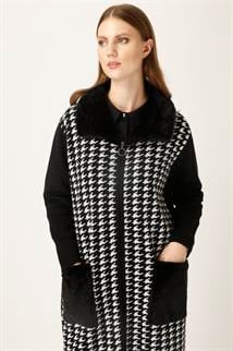 Müsemma Büyük Beden Yüksek Kalite Triko Kumaş Duru Kaban 24KKAP-MUS0003