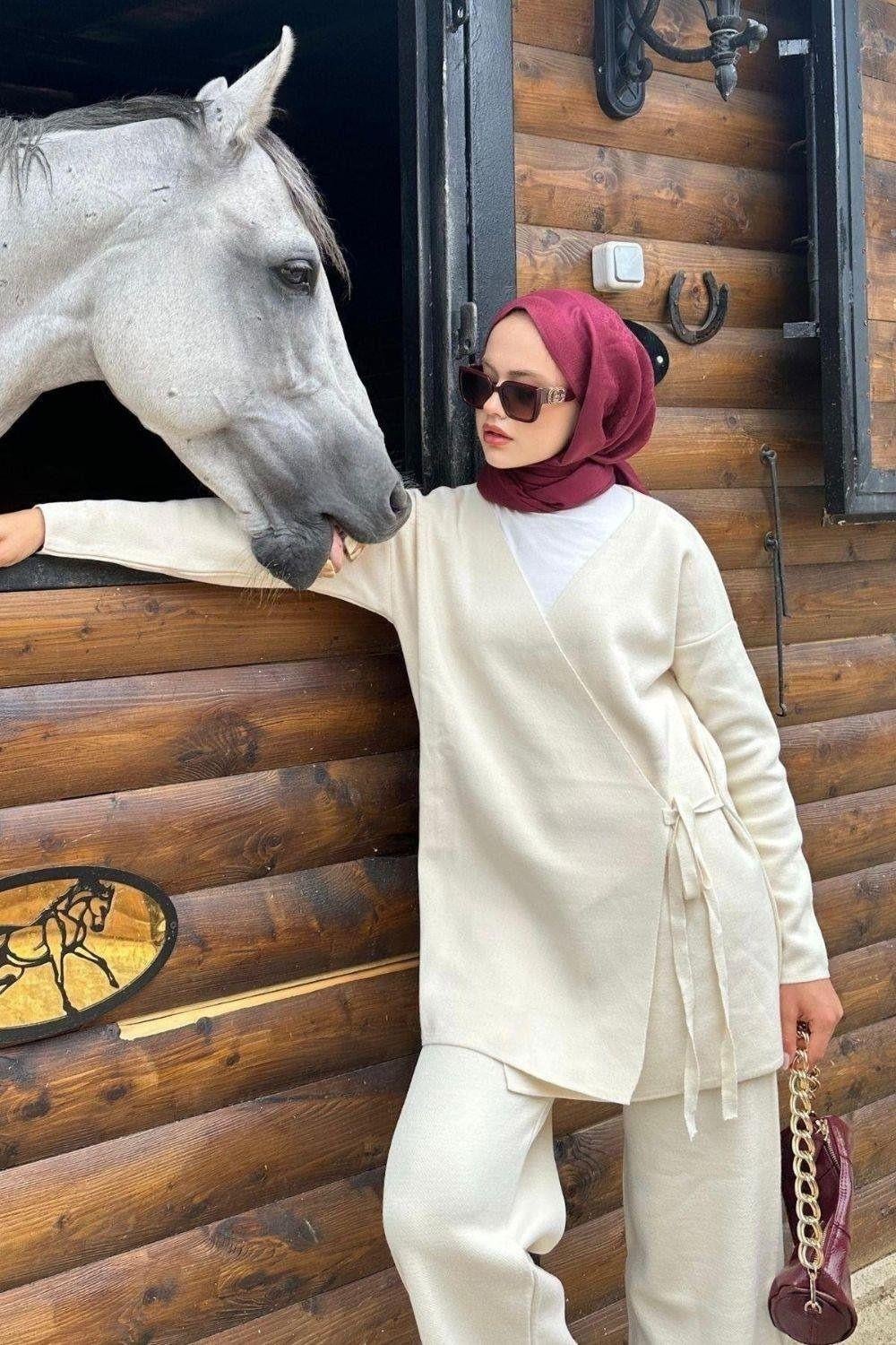 Maça İpli Triko Takım Ekru 24970 