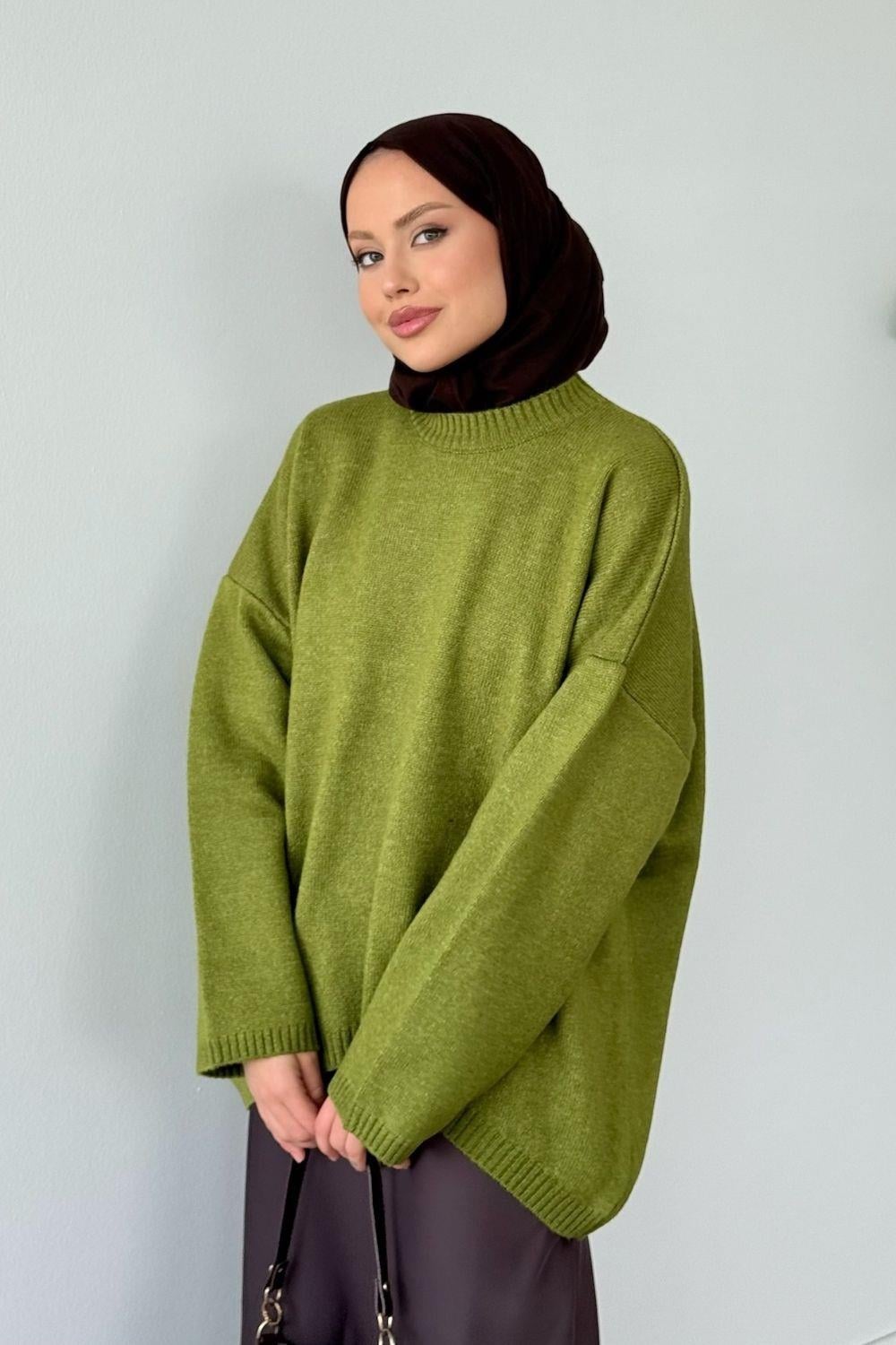 Sezin Ön Oval Kol Salaş Tunik Yağ Yeşili 2530 