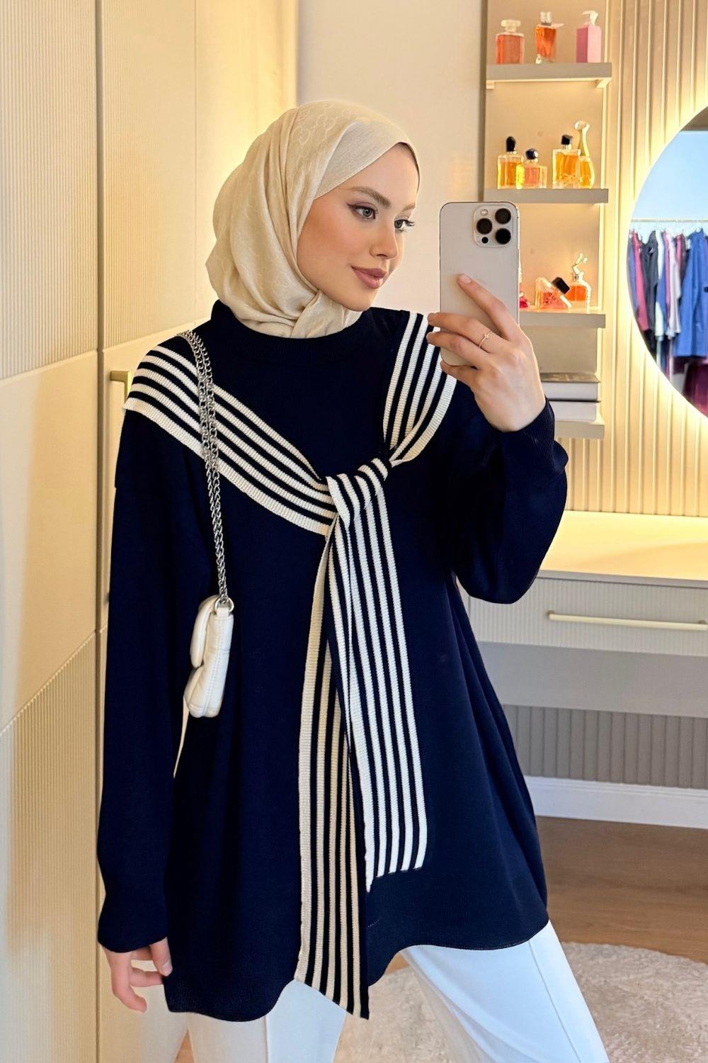 Atkı Detaylı Salaş Tunik Lacivert 25850 