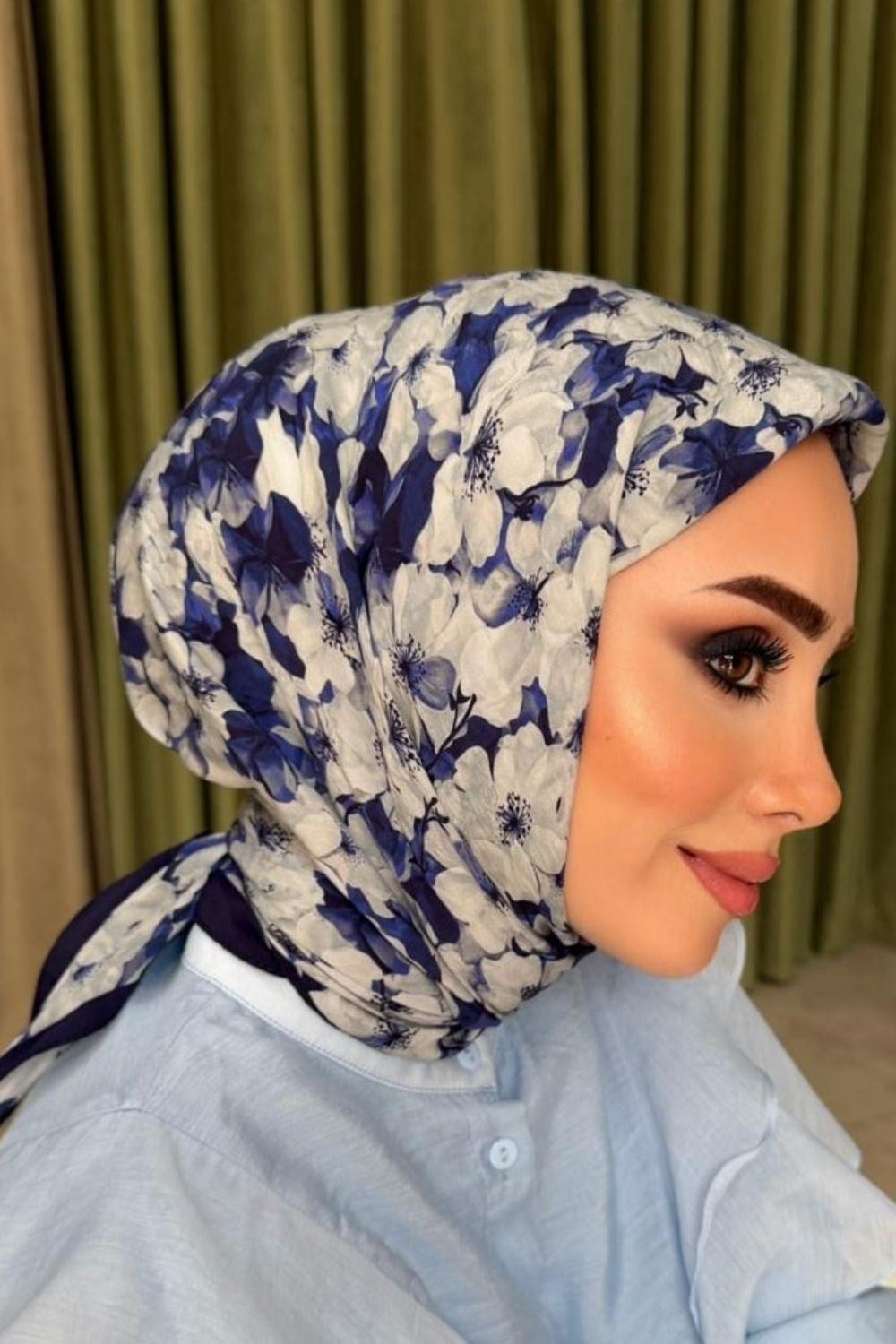 Naida Eşarp Lacivert 804000 