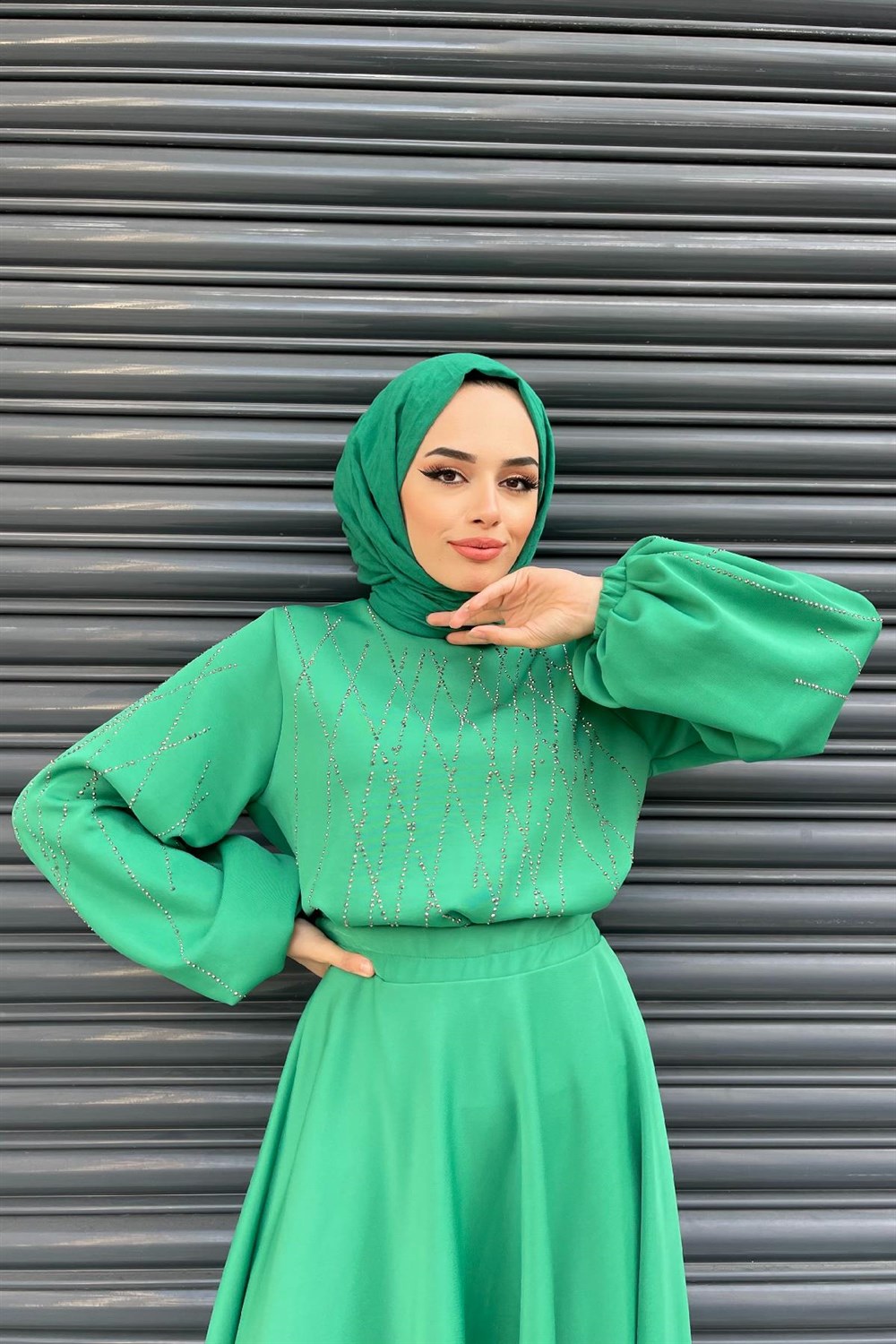 Balon Kol Taşlı Etekli Takım Yeşil – Şule Giyim | Tesettür Giyim