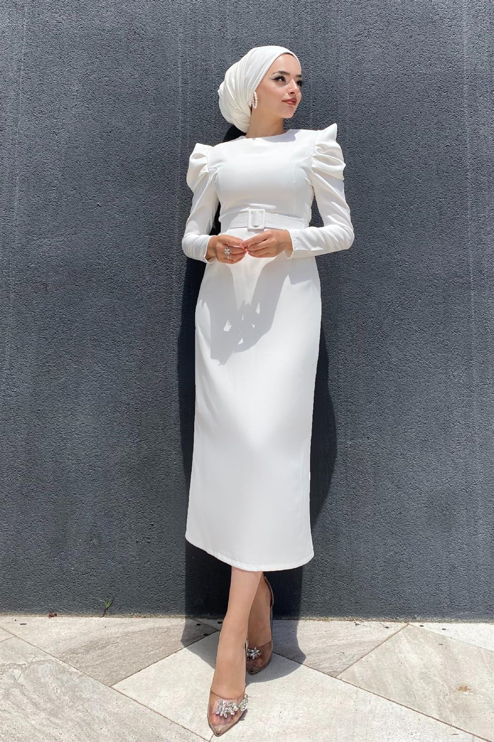 Kolu Detaylı Kemerli Elbise Beyaz – Şule Giyim | Tesettür Giyim