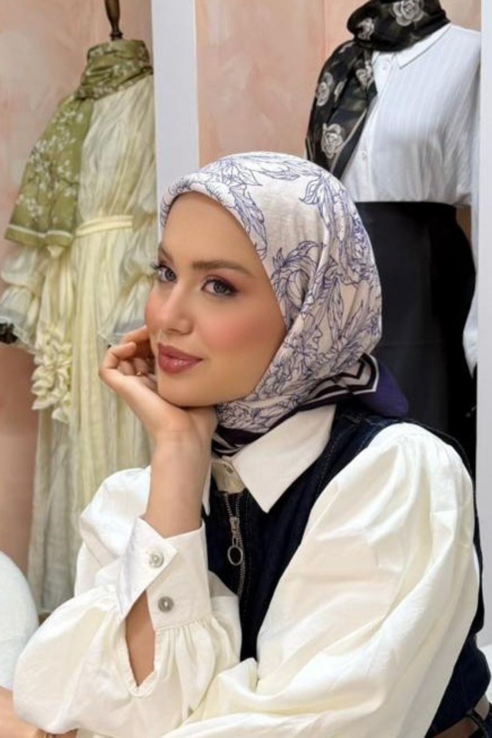Gül Desen Eşarp Lacivert 10060 