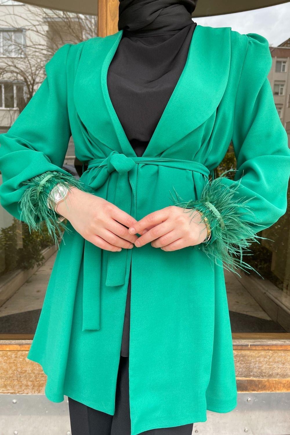 Kolu Tüylü Yandan Bağlamalı Ceket Yeşil – Şule Giyim | Tesettür Giyim