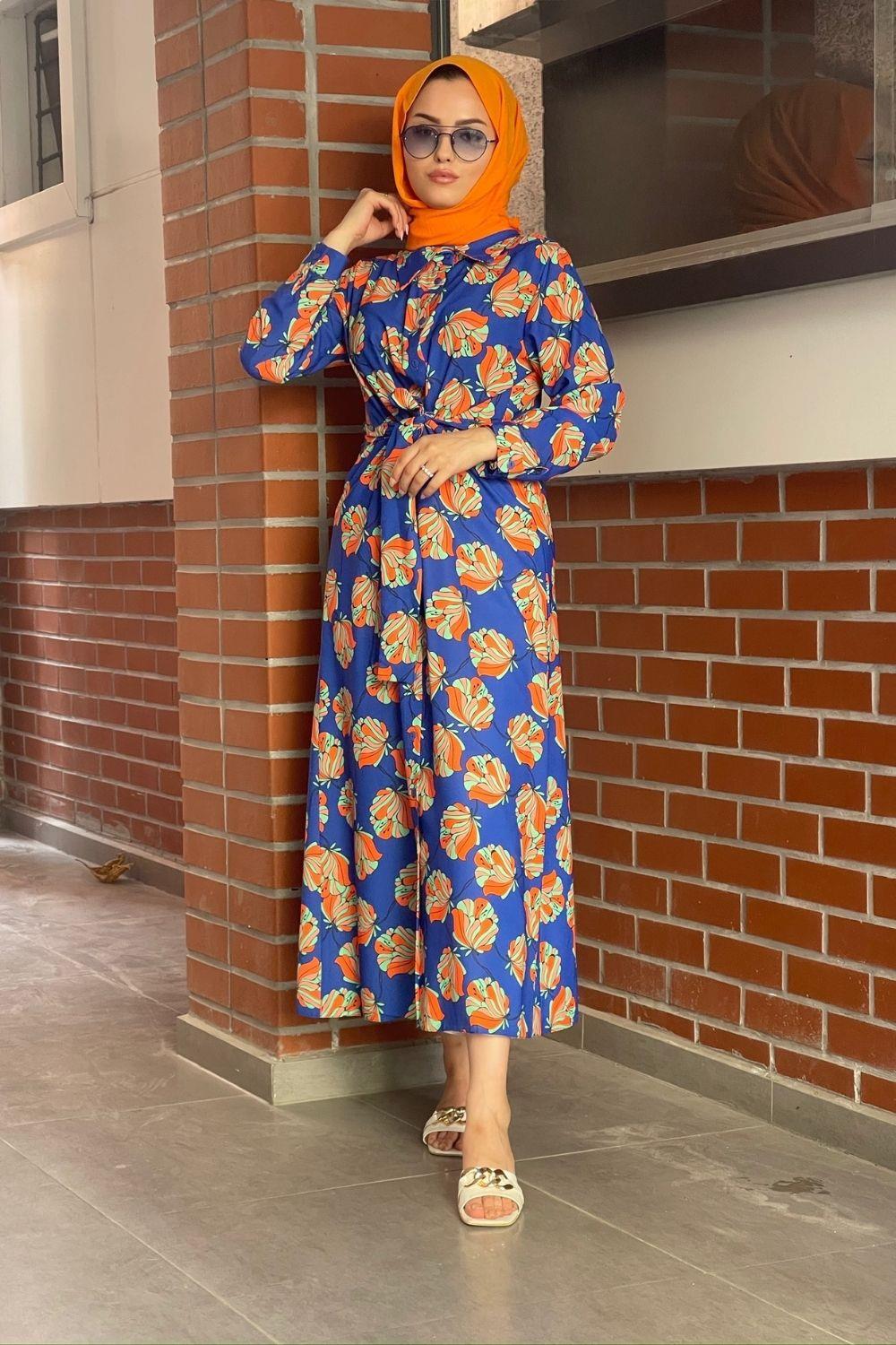 فستان ساكس منقوش بربطة أمامية