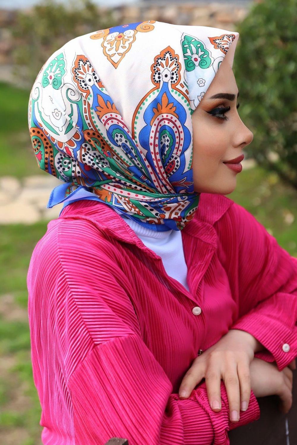 Etnik Desen Eşarp Saks 1798 