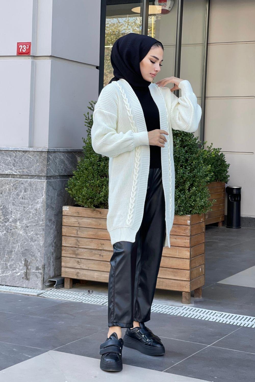 Saç Örgülü Uzun Hırka Ekru 230400 