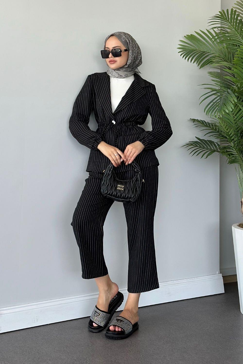 Otantik Takım Siyah 30600 