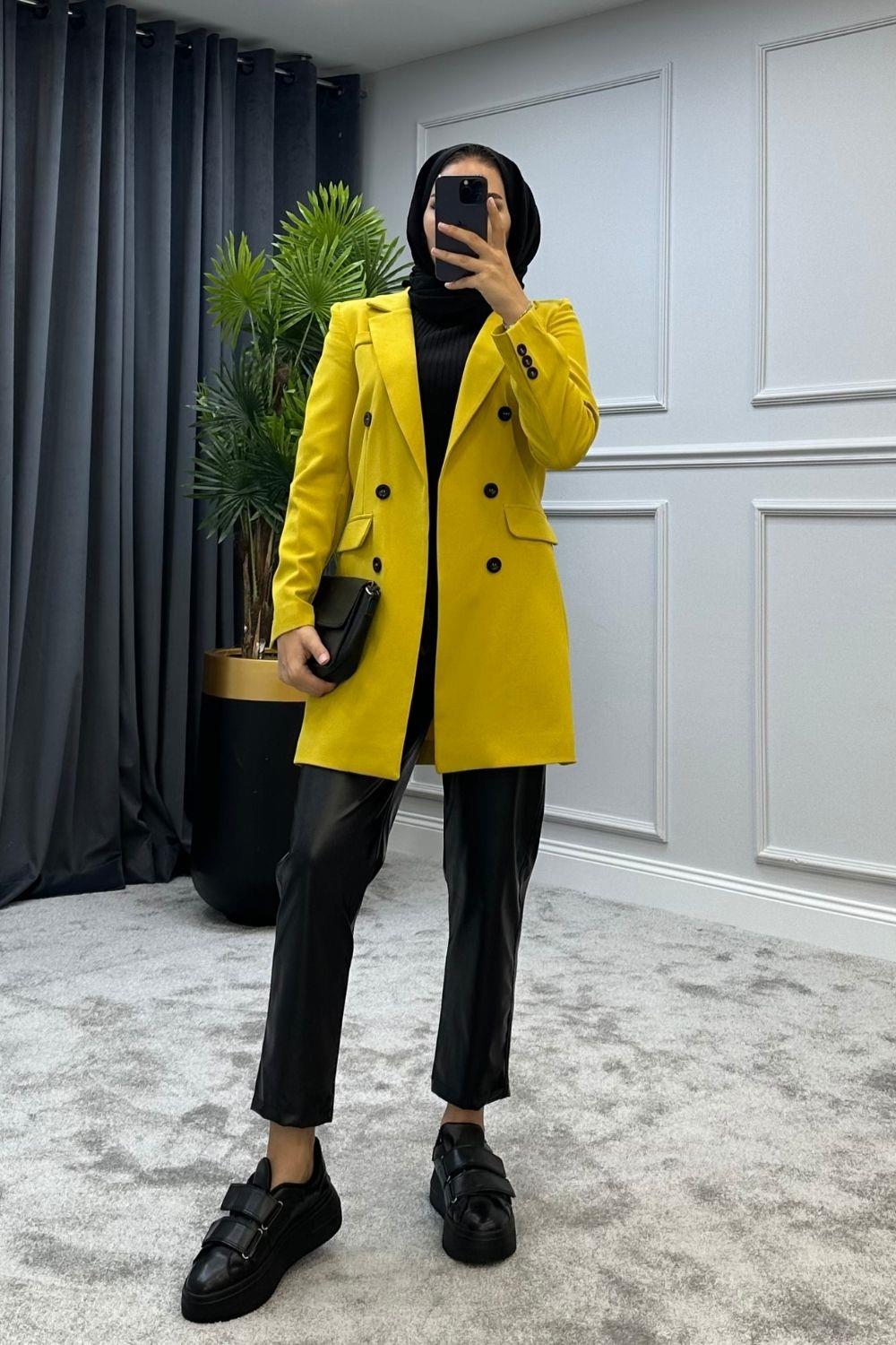 سترة كريستال زيتية خضراء