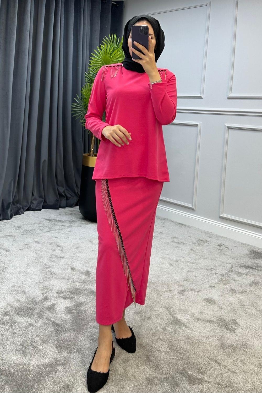 البدلة شرابة تنورة الوردي