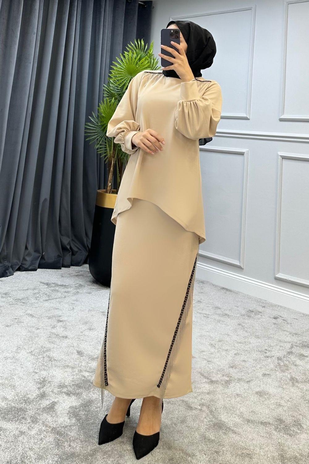 بدلة تنورة مينا بيج