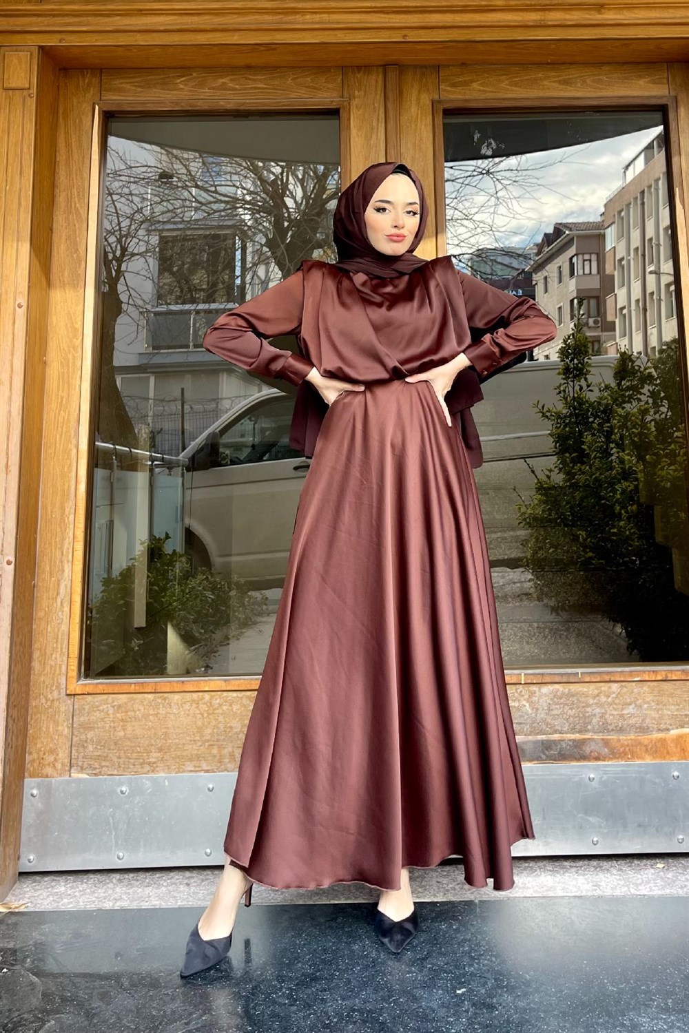 Bluzanlı Saten Abiye Kahverengi – Şule Giyim | Tesettür Giyim