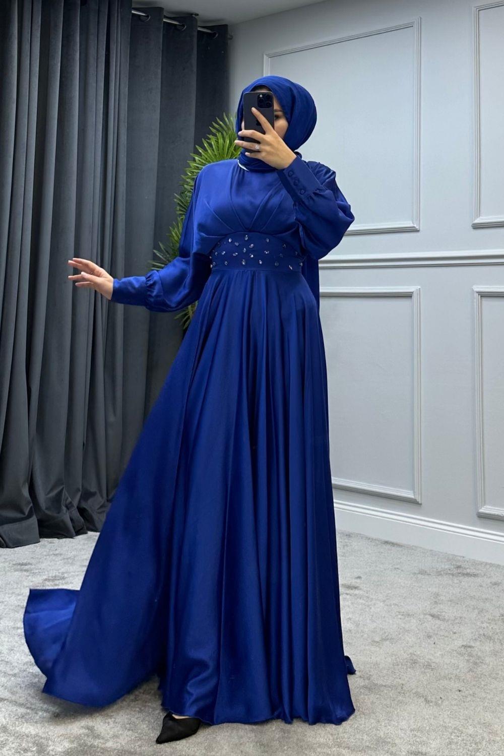 ياسمين فستان سهرة ساكس