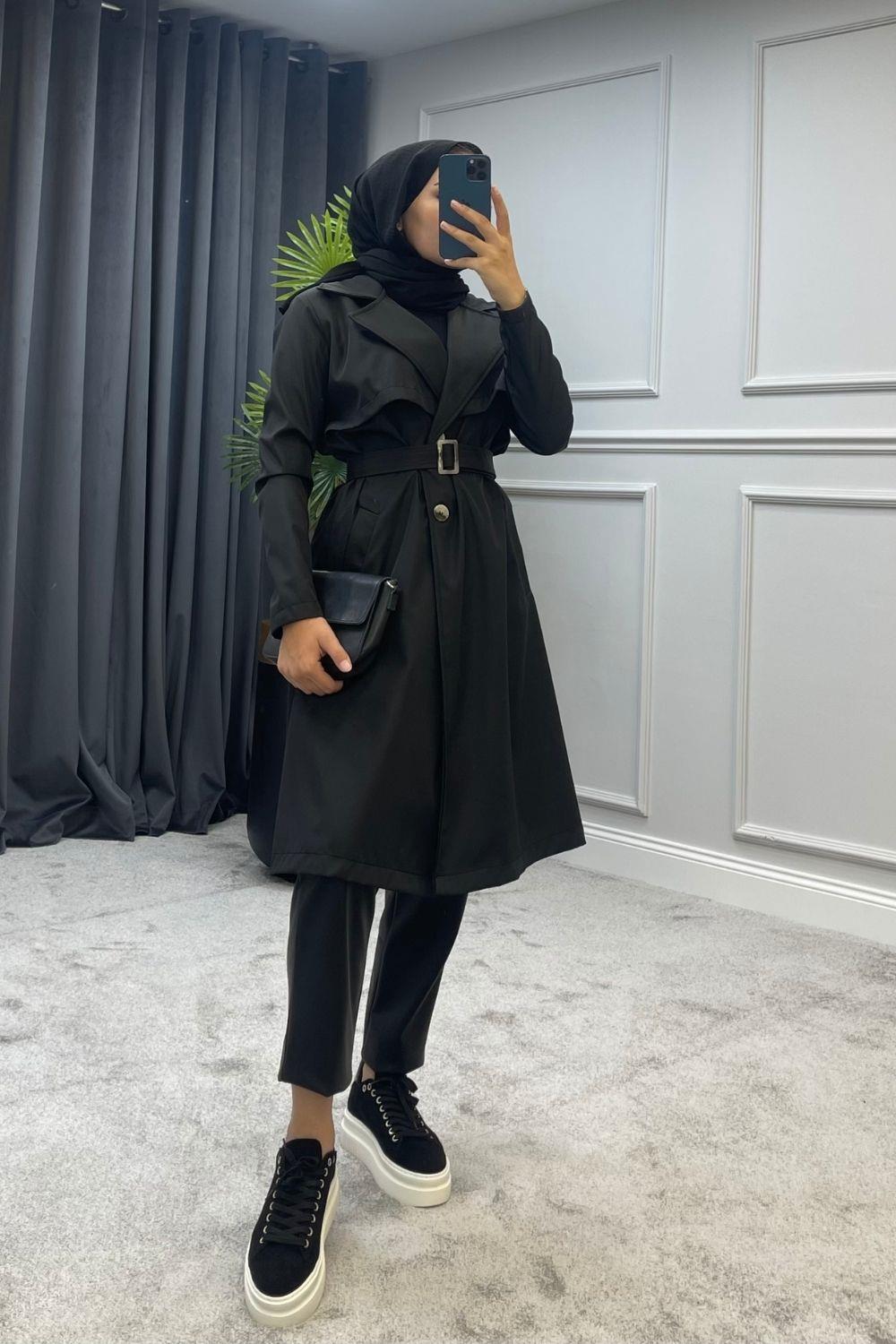 معطف خندق بحزام أسود