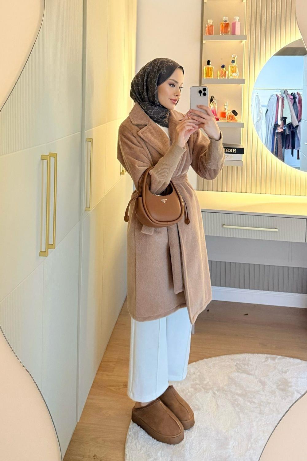Beta Triko Detay Kaban Camel 7004 