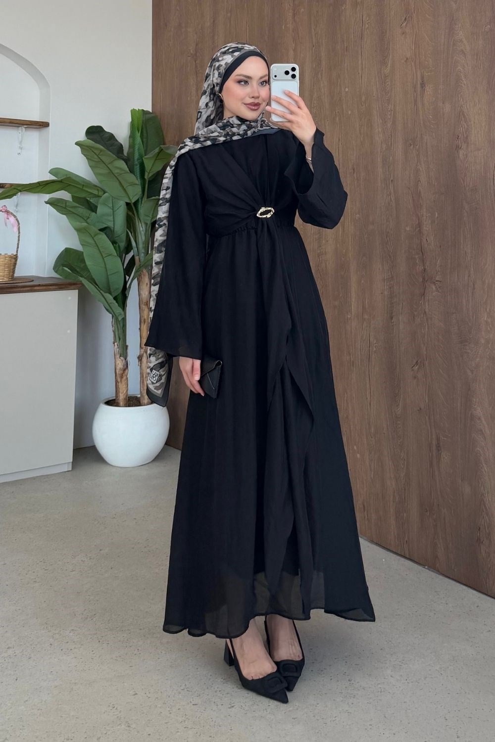 Oliva Broş Detaylı Elbise Siyah 8075 