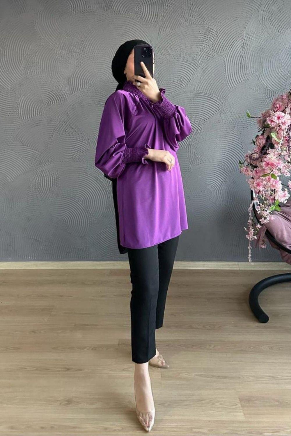 تونيك بأكمام مجمعة ورقبة أرجوانية