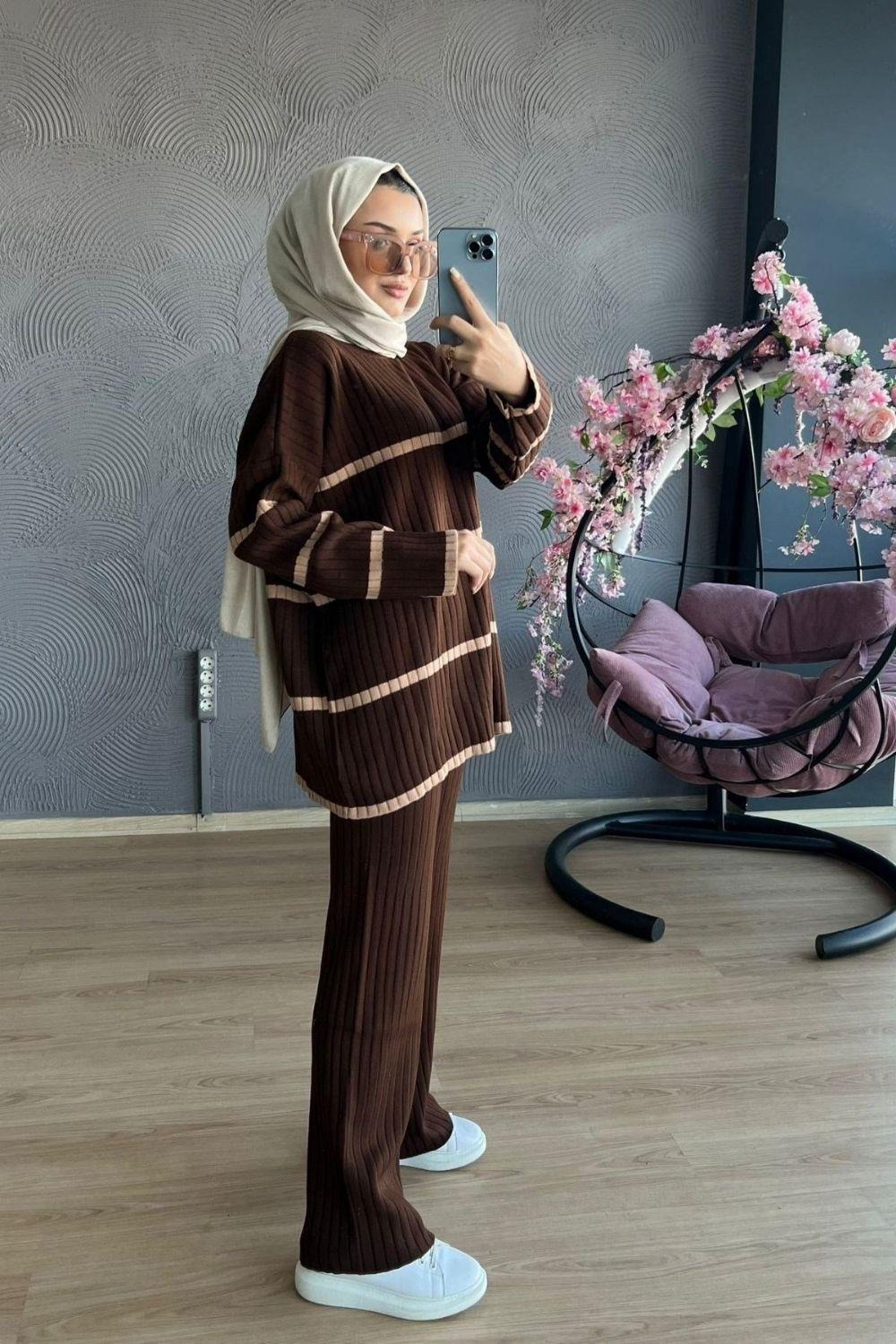 İki Renkli Triko Takım Kahverengi 8887 