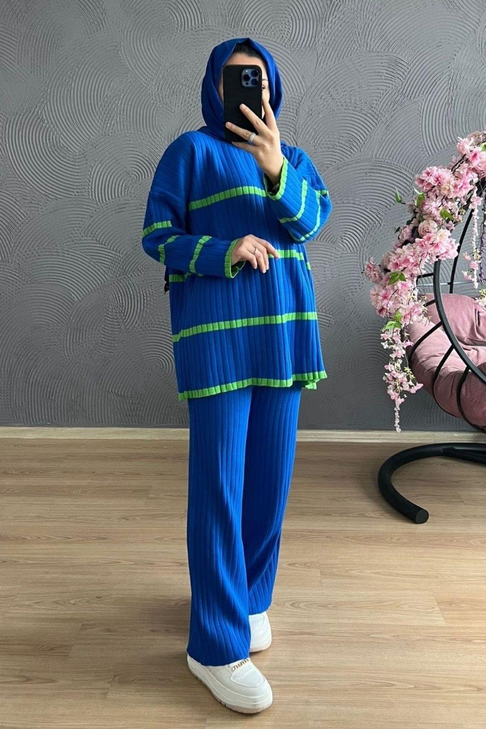 İki Renkli Triko Takım Mavi 8887 