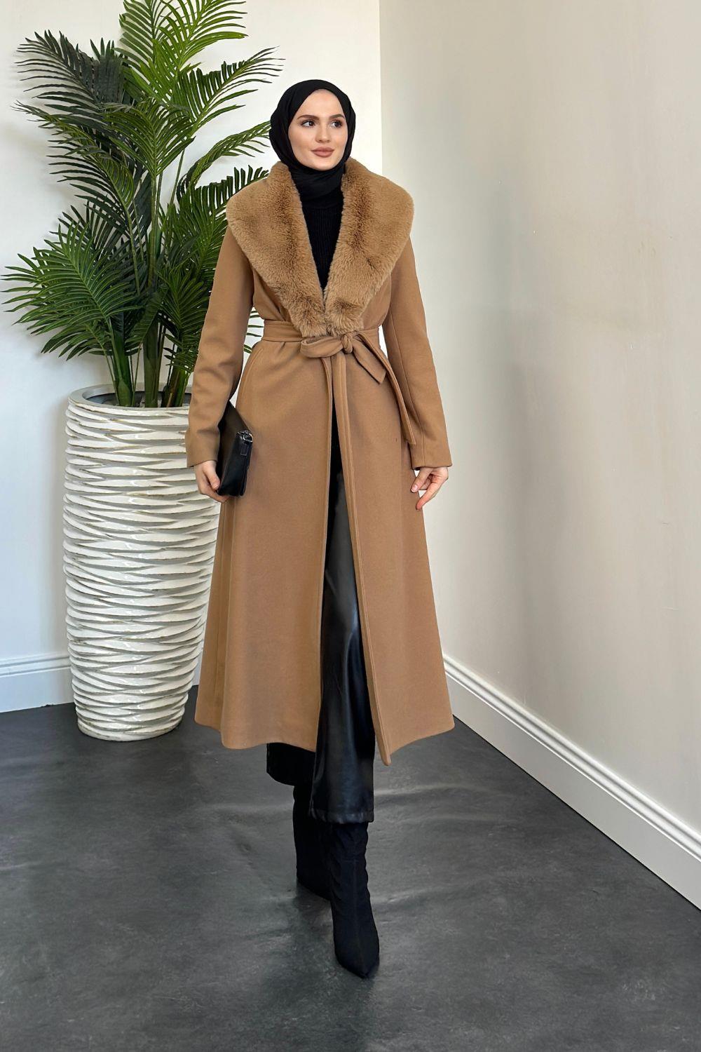 Singer Kürklü Kaban Camel 9122 