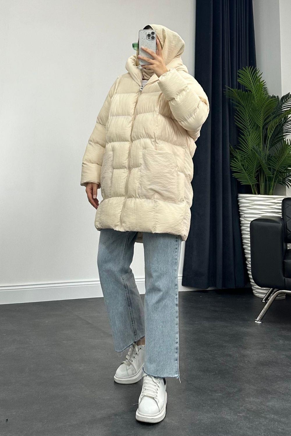 معطف جيب مقنع باللون البيج