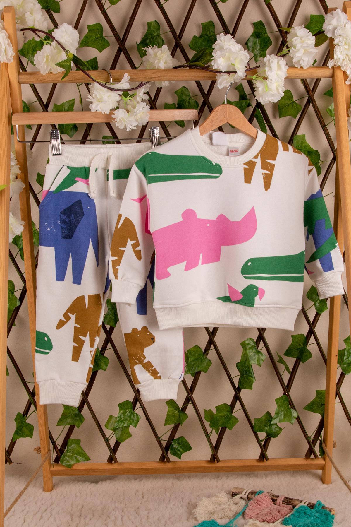 Animals Beyaz TakımUzun TakımAnimals Beyaz Takım