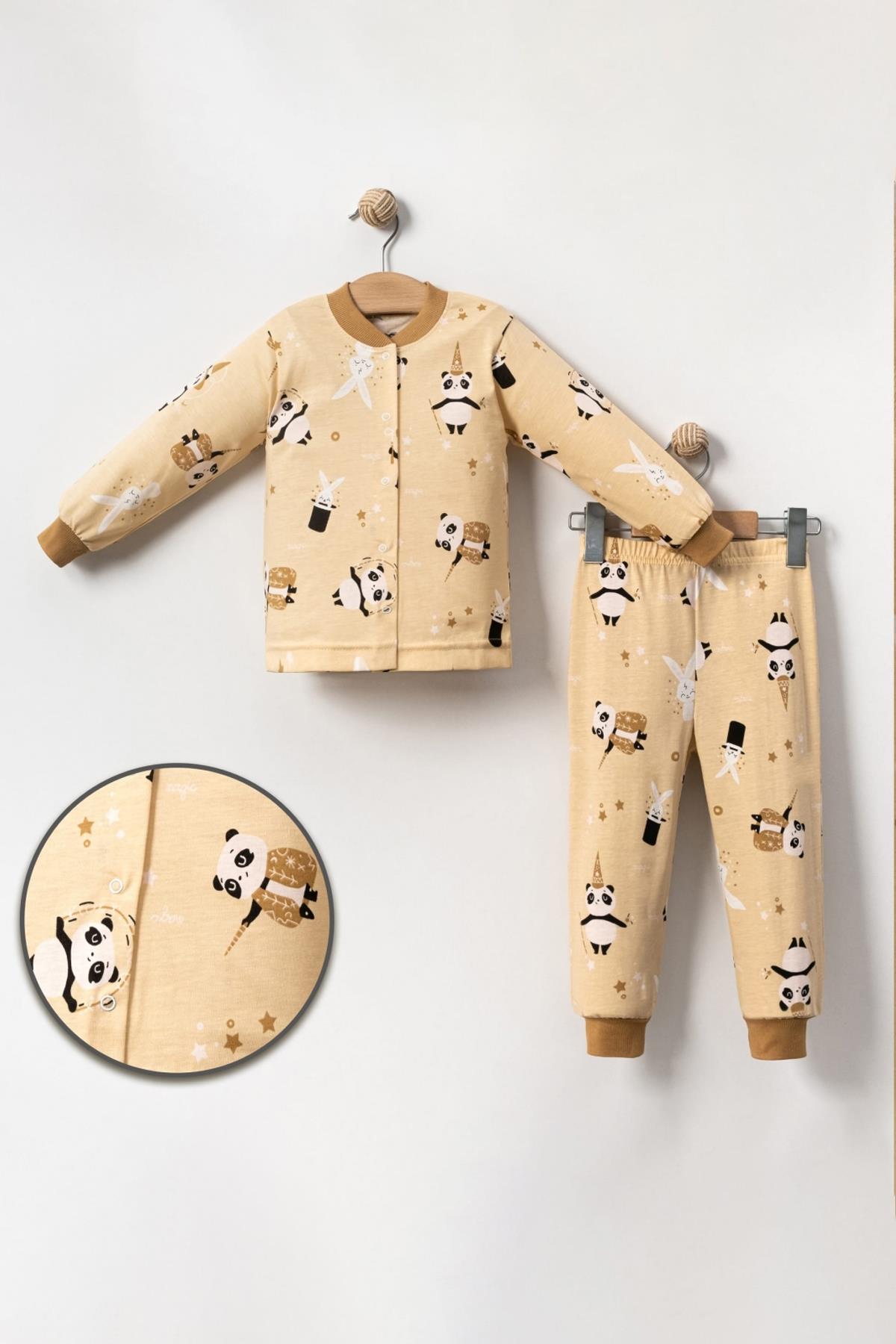 Panda Desenli Önü Çıtçıtlı Pijama TakımıUzun TakımPanda Desenli Önü Çıtçıtlı Pijama Takımı