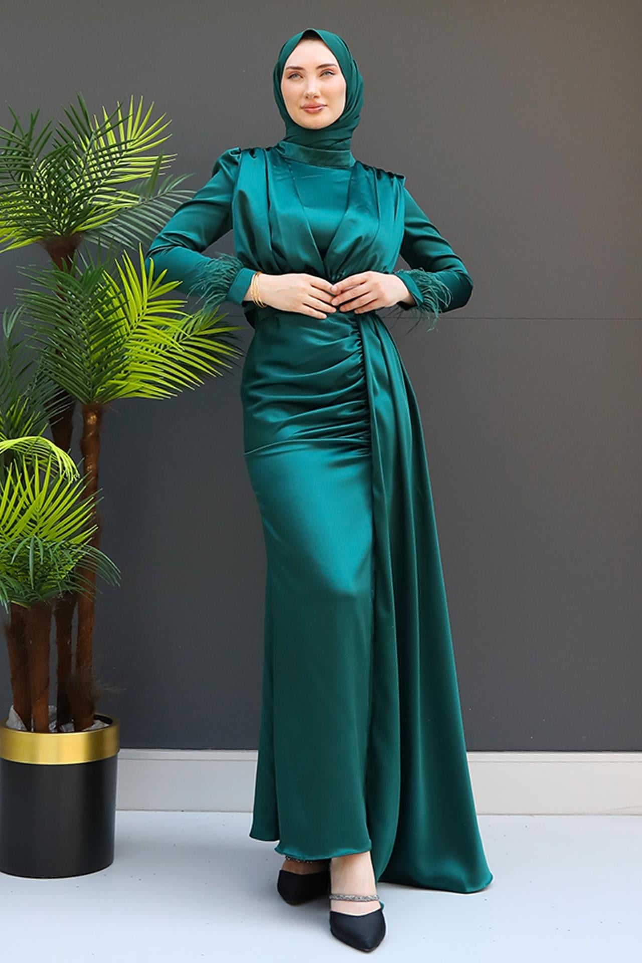 Tüylü Saten Tesettür Elbise Zümrüt
