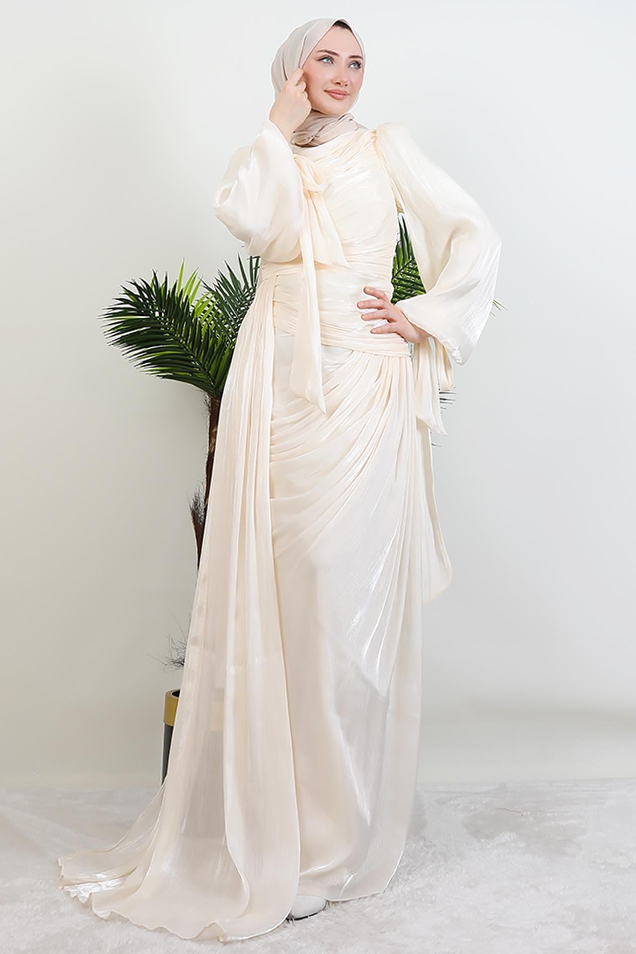 Afra İpek Abiye Krem