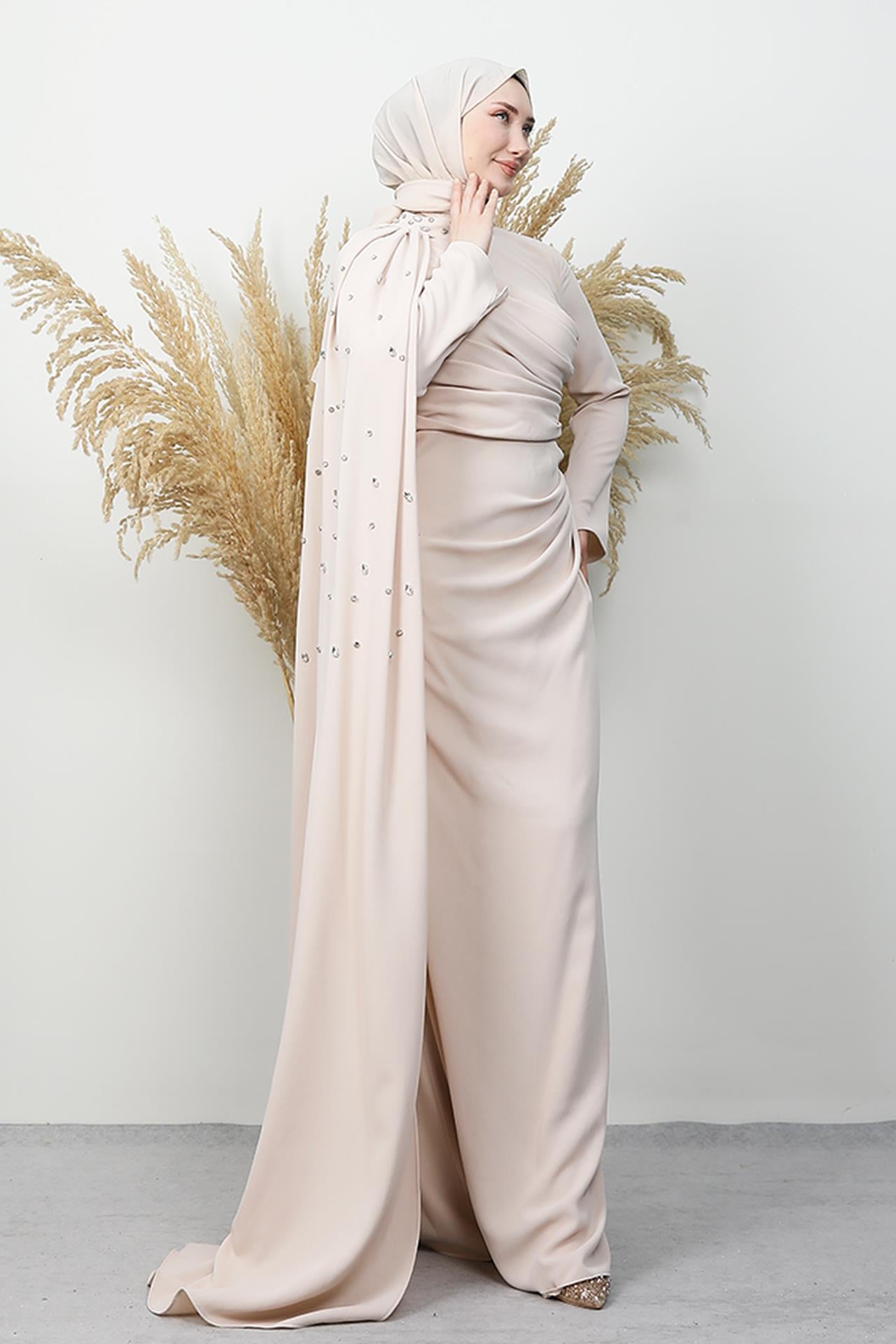 Ayçin Krep Abiye Krem