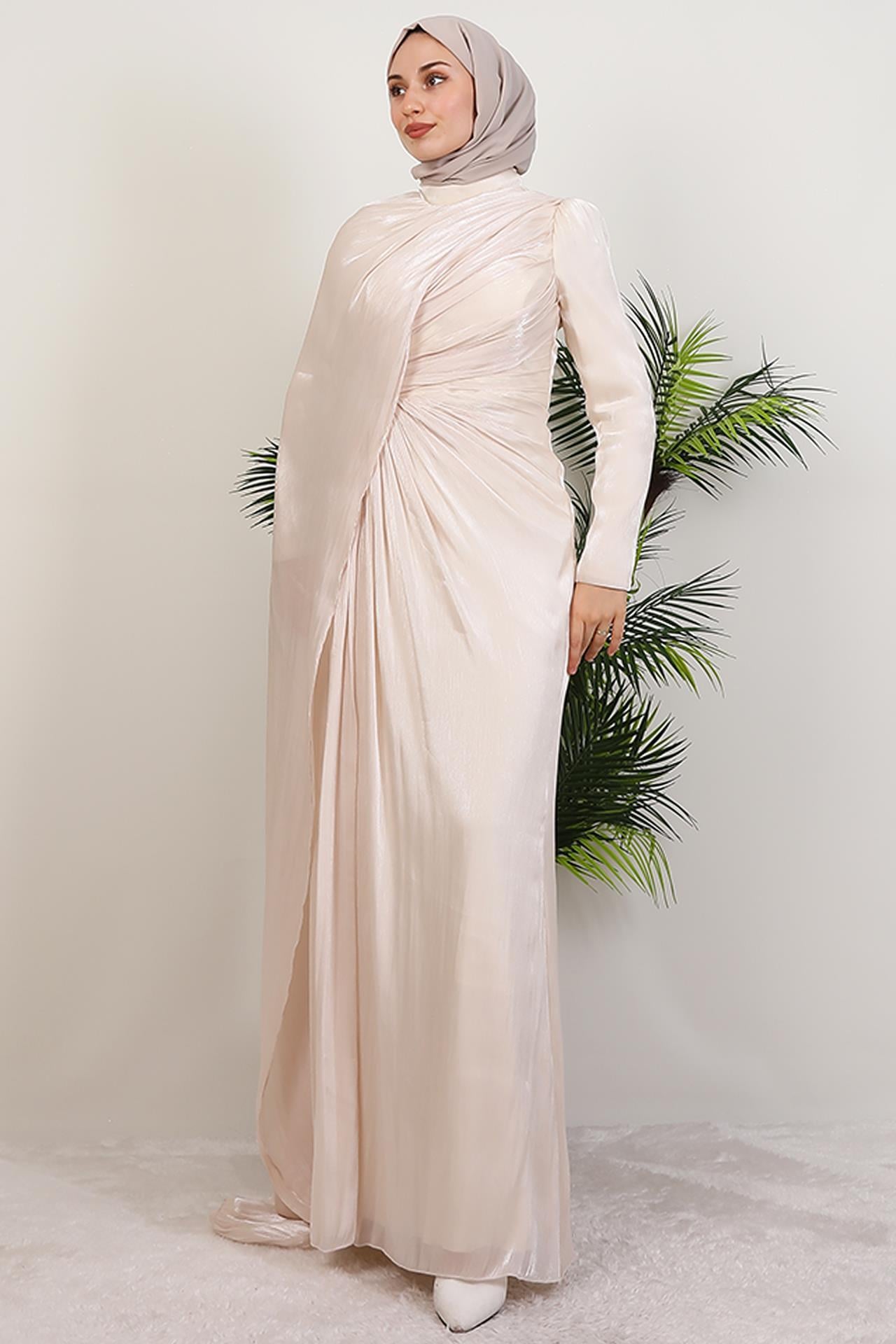 Burcu Tesettür Abiye Krem