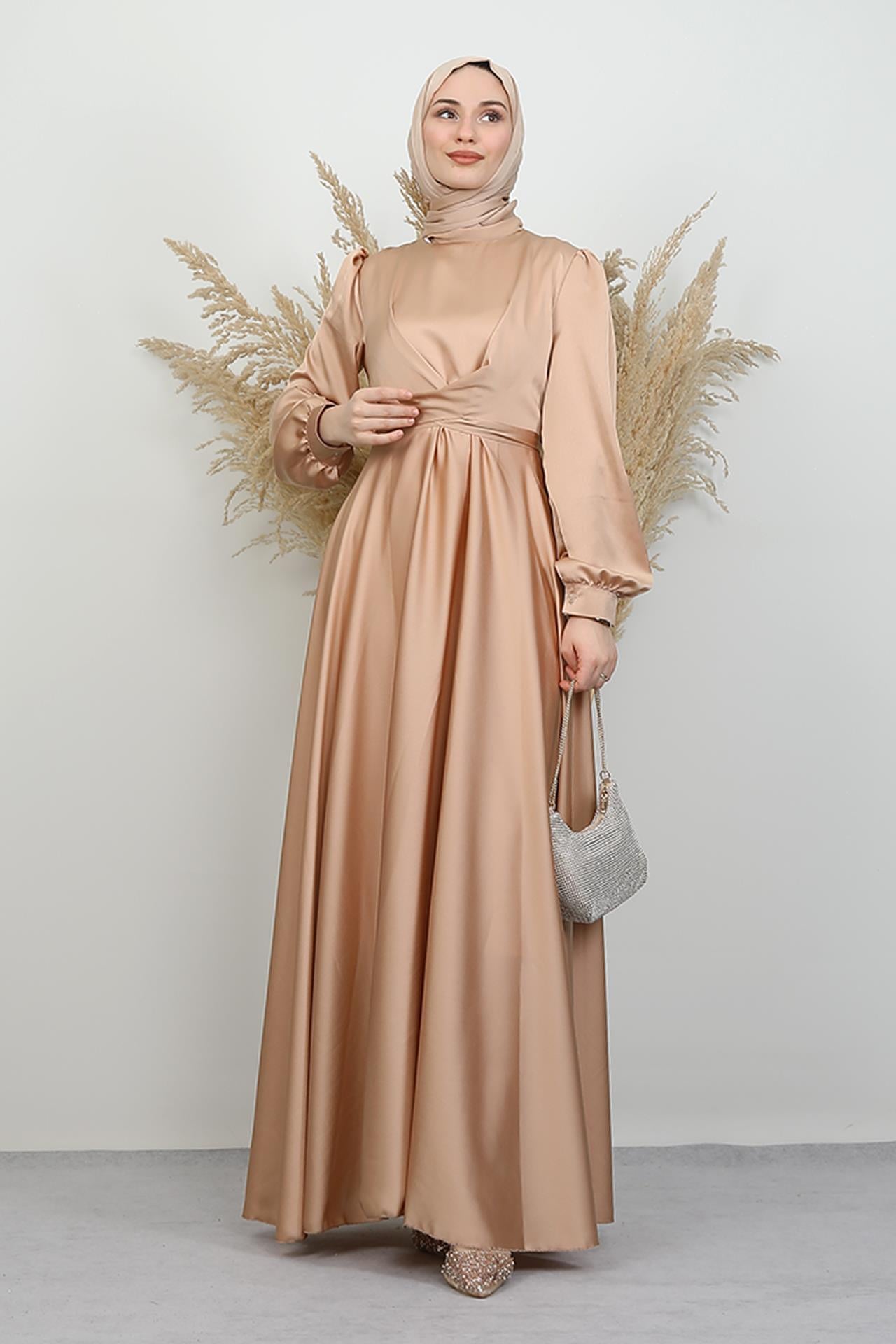 Çapraz Kuşaklı Abiye Bisküvi