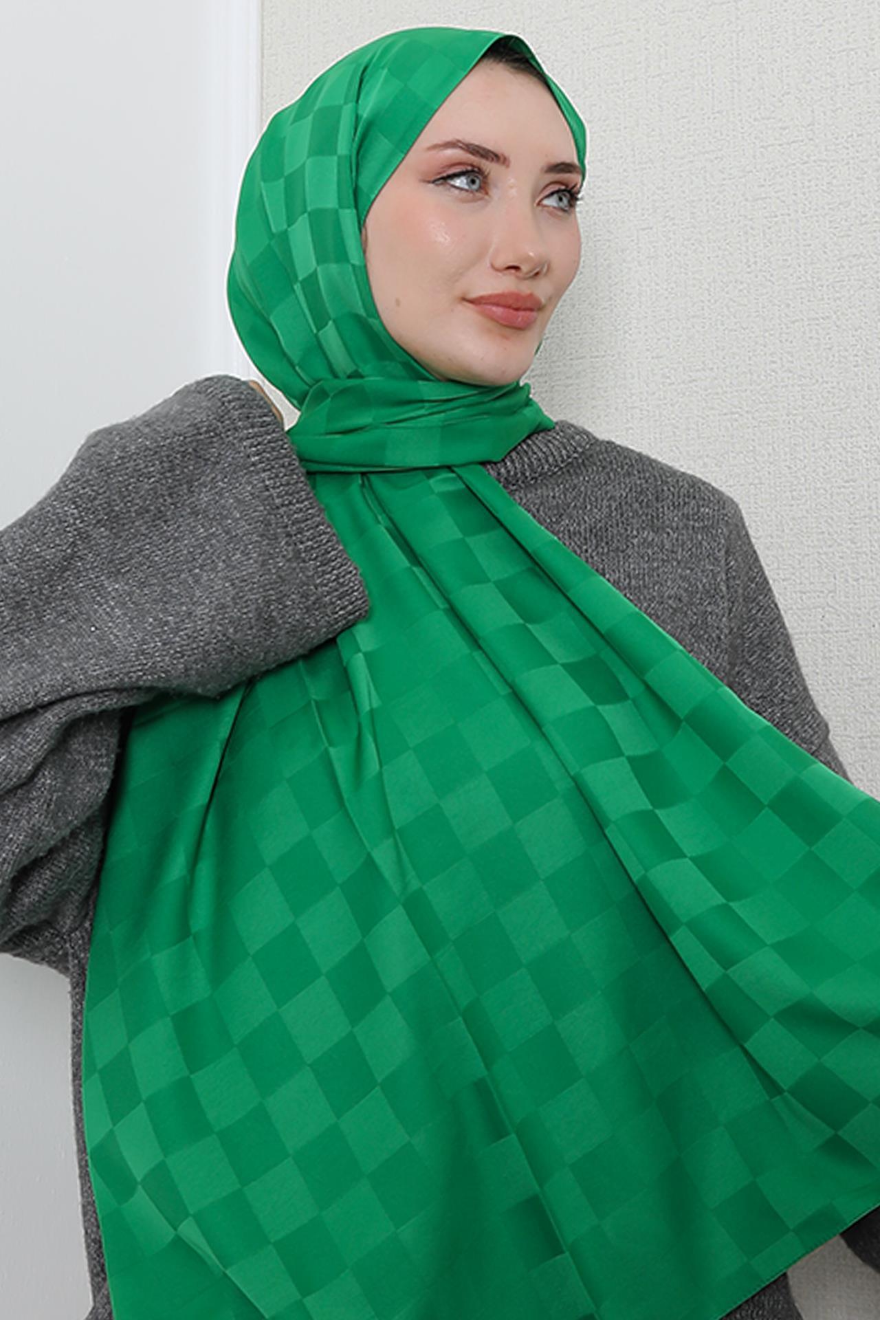 Dama Desen Şal Benetton