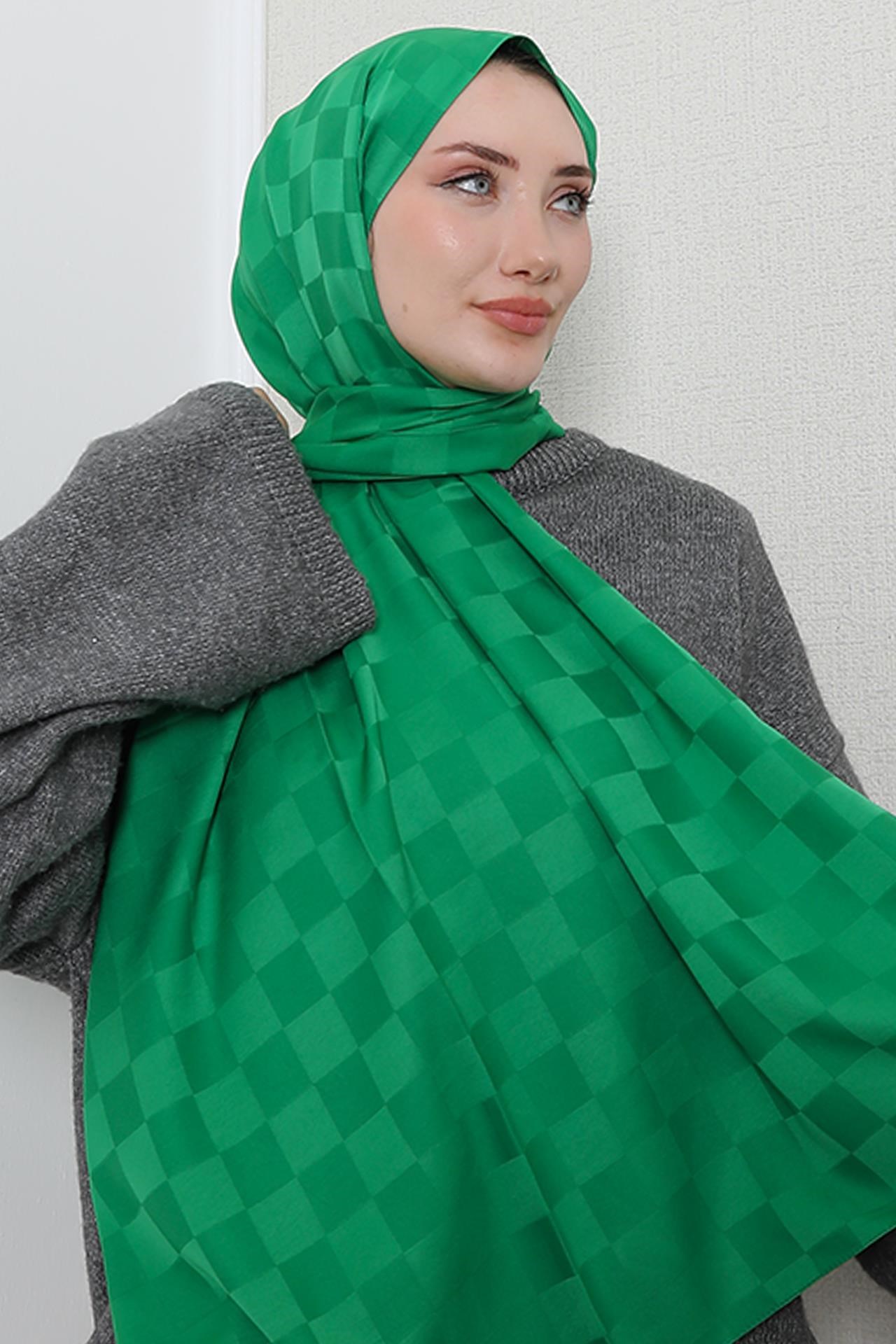 Dama Desen Şal Benetton