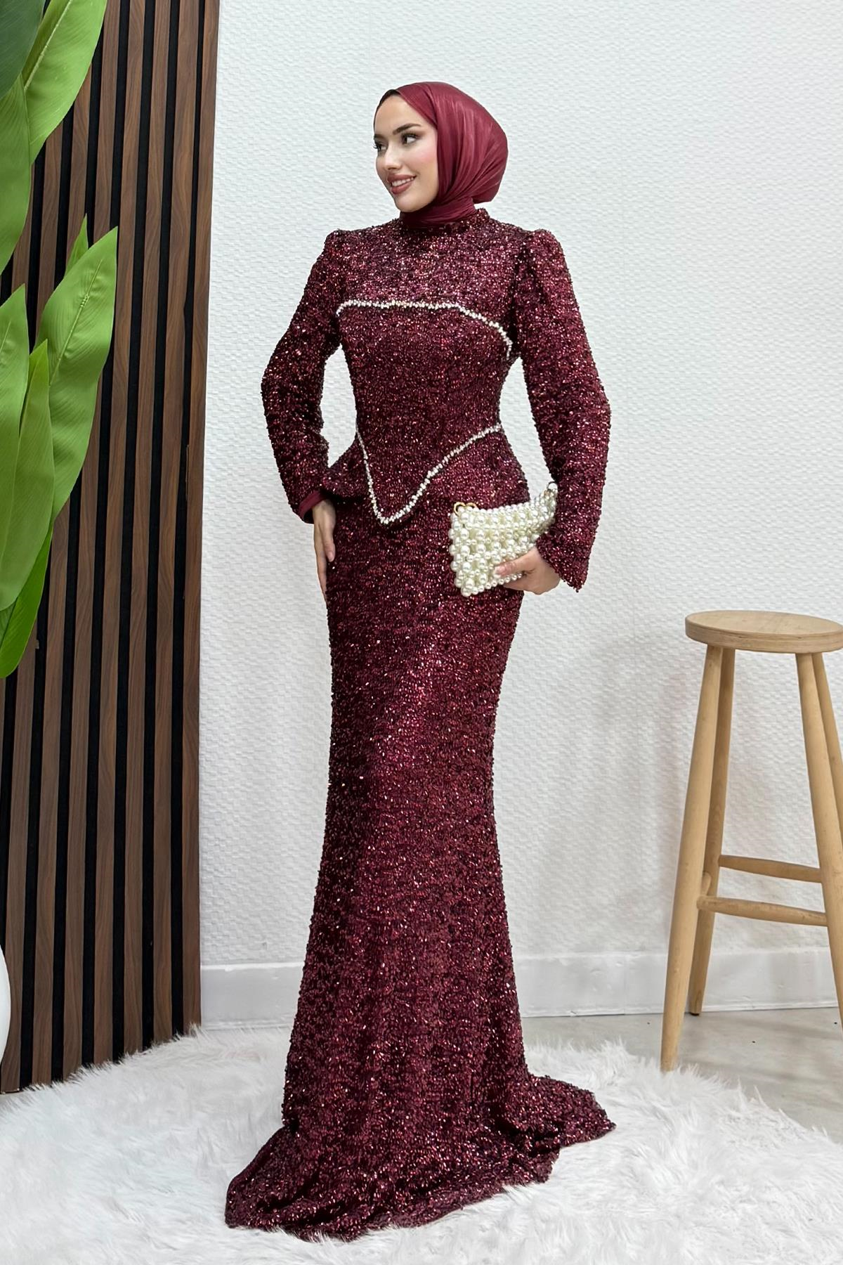 Florence Parla Abiye Bordo