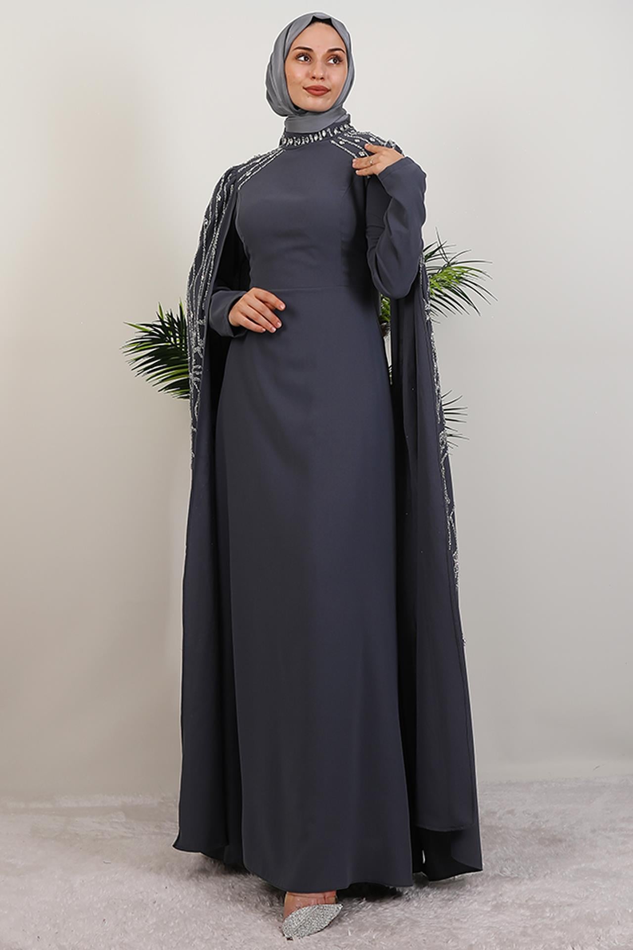 Kolları Taşlı Pelerinli Abiye Koyu Gri