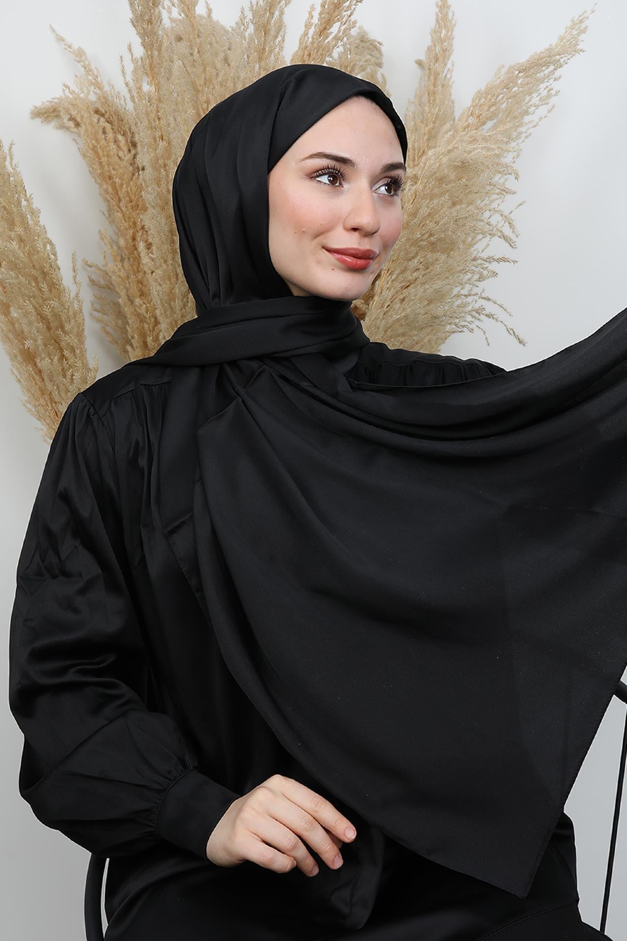 Kristal İpek Şal Siyah