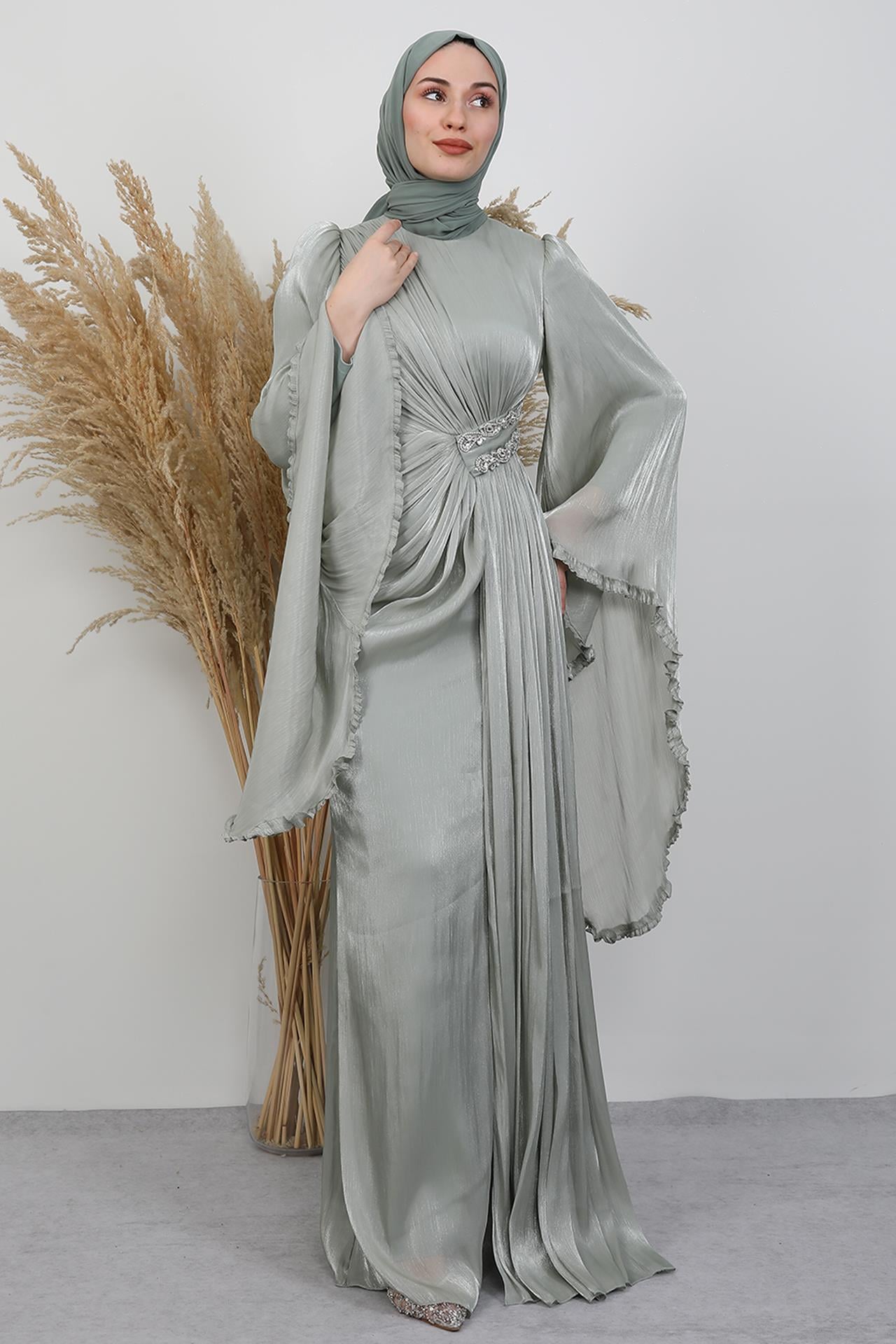 Lena Yoryo Abiye Mint