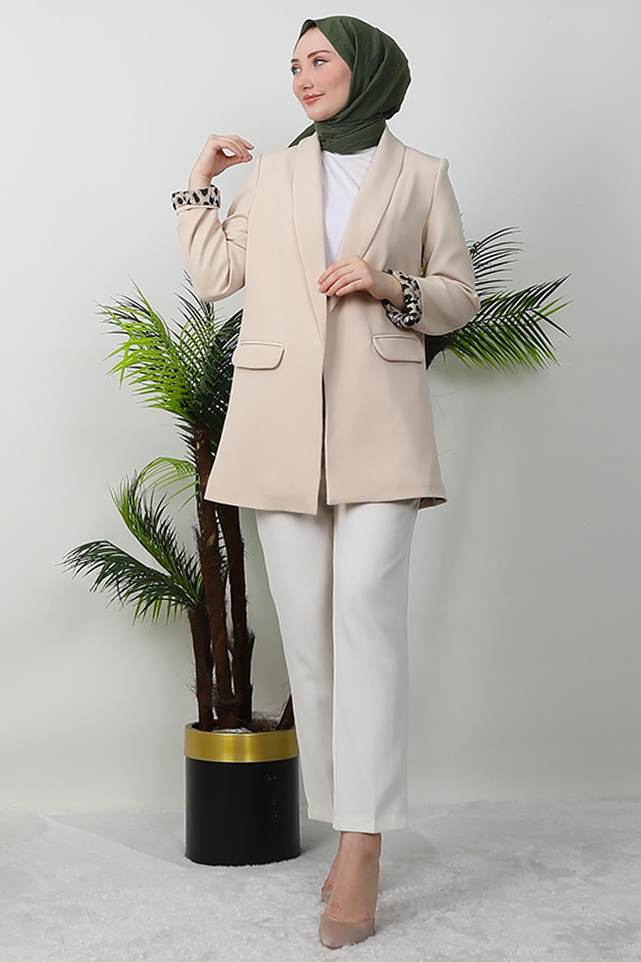 Leopar Astarlı Ceket Krem