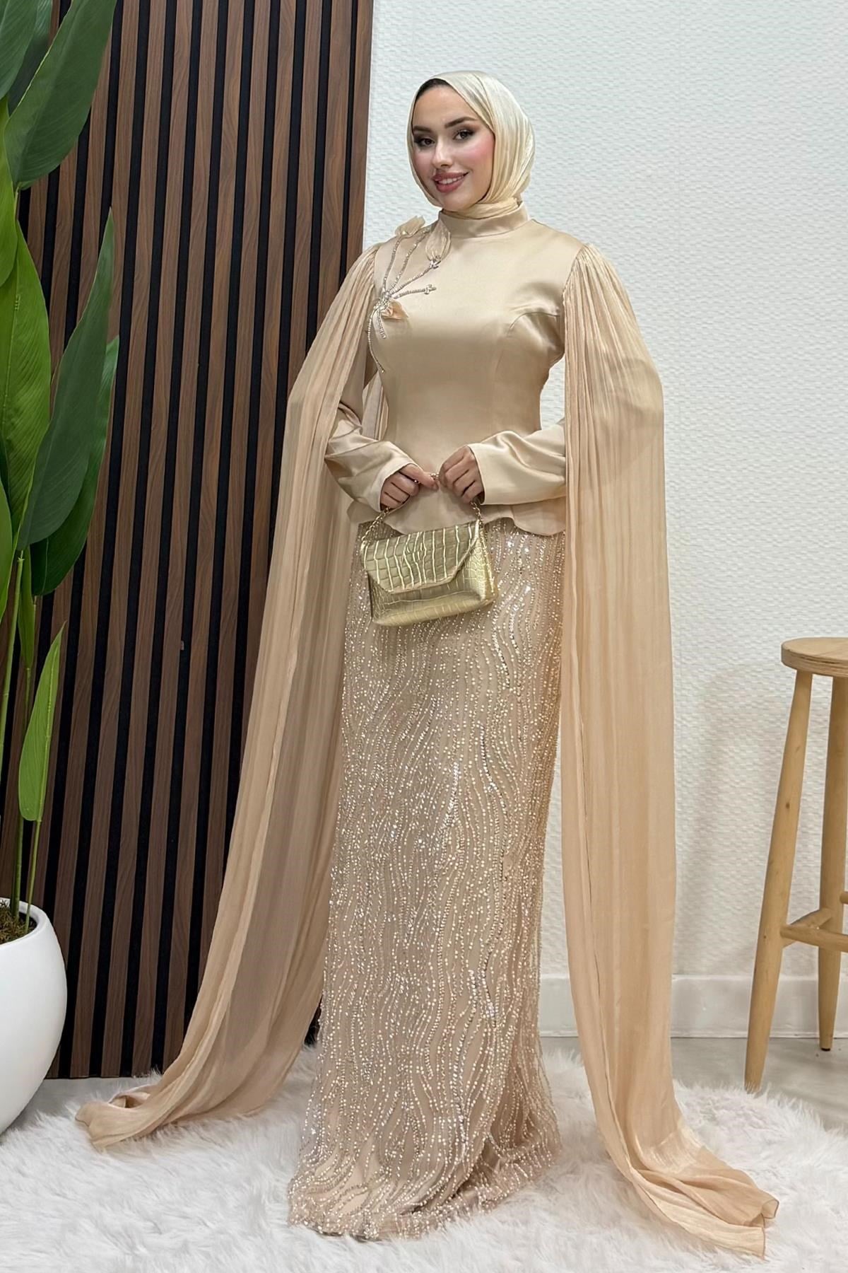 Nida Pelerinli Abiye Gold