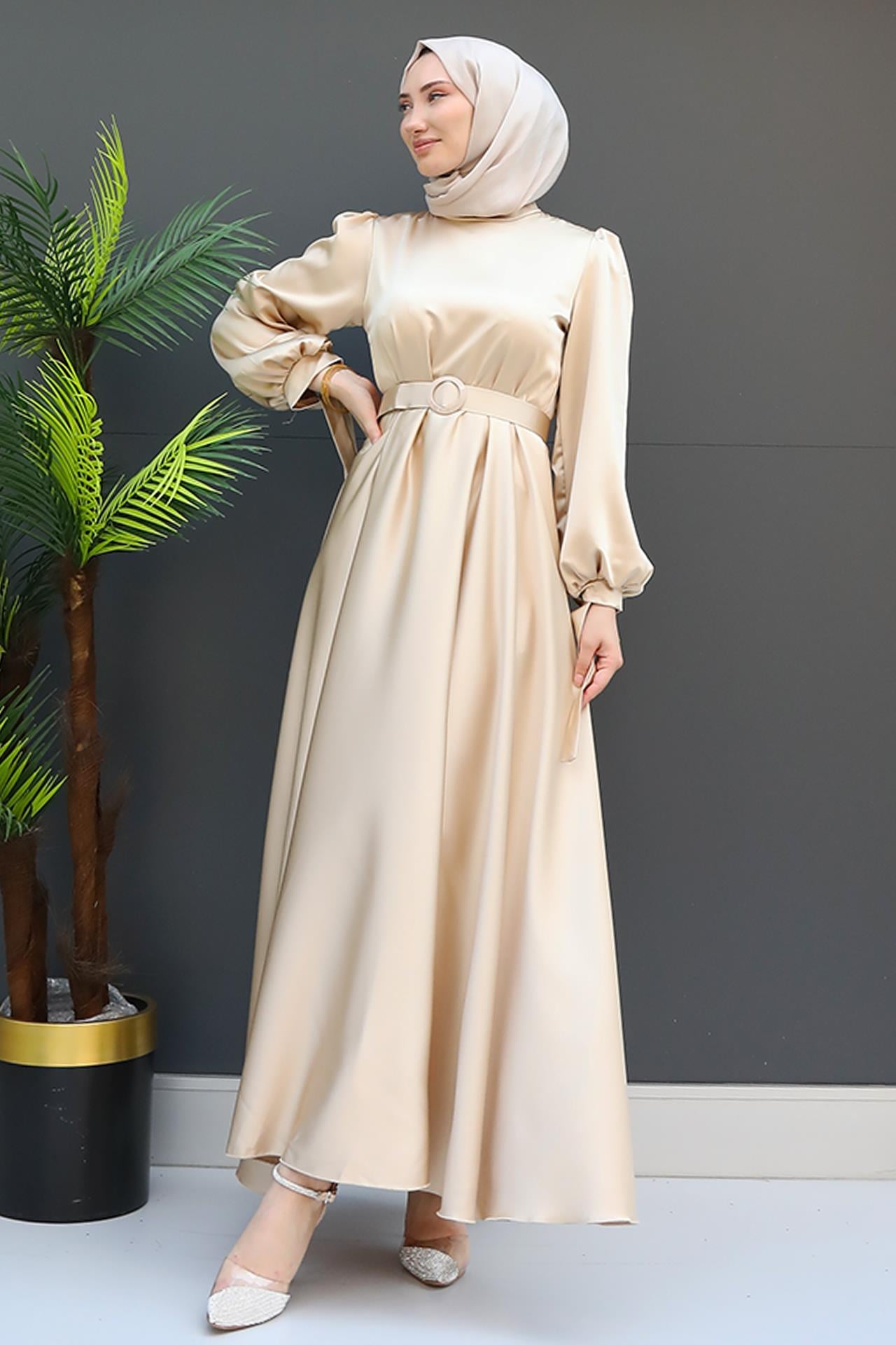 Saten Kemerli Elbise Gold