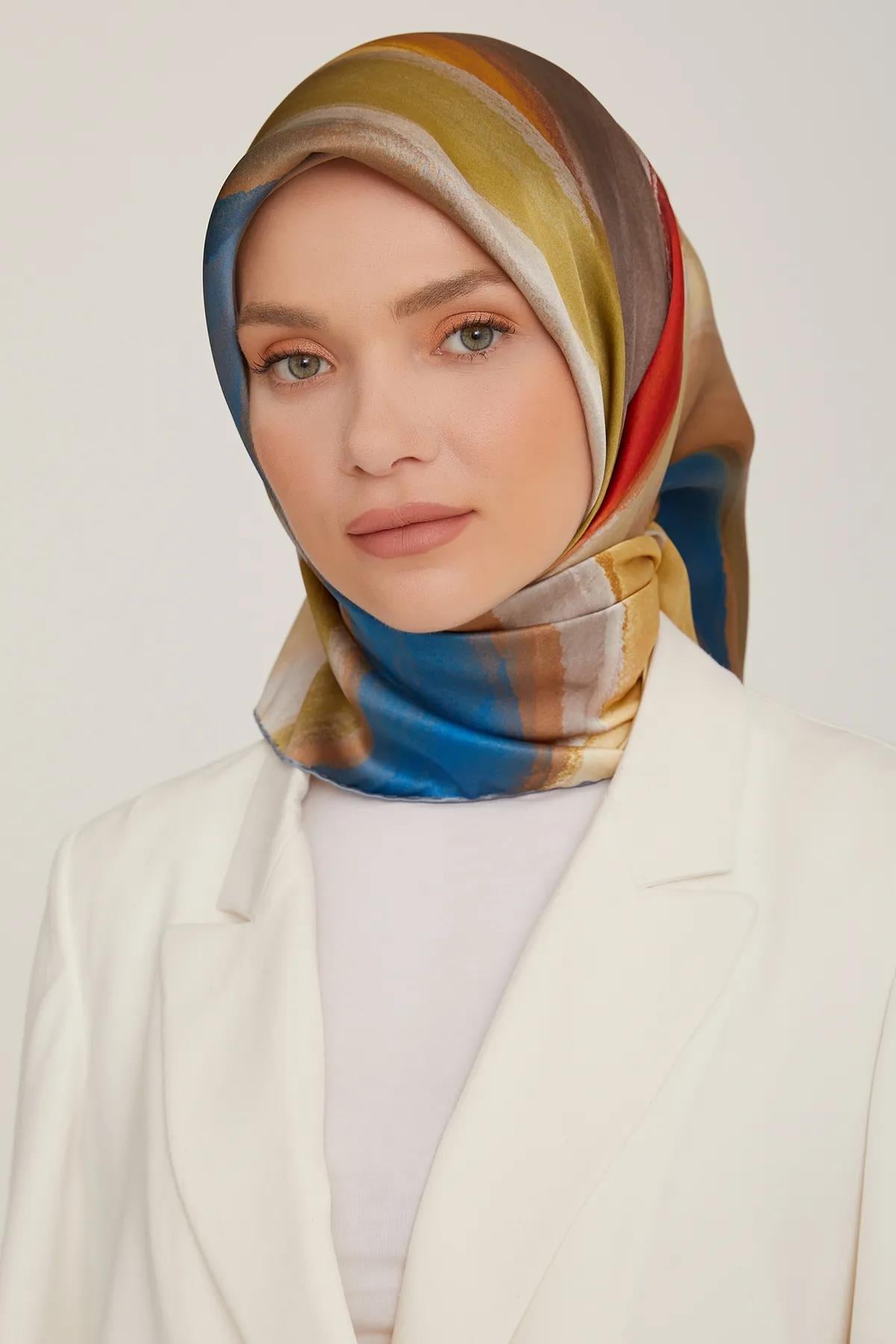 ARMINE NOSTALJİ SURA IPEK EŞARP
