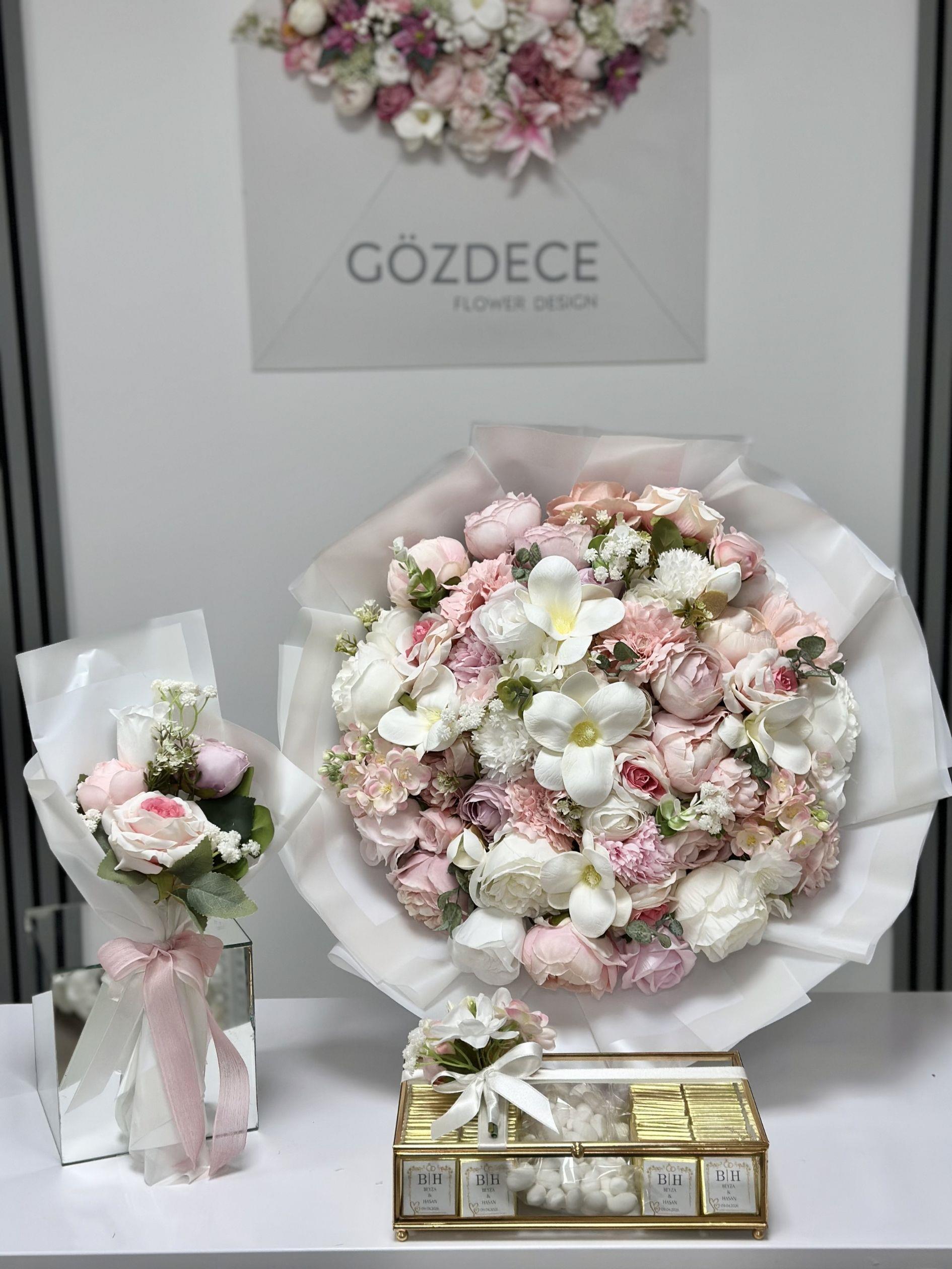 Blush Elegance İsteme Seti Zirve Boy – 80 Madlen & Anne Çiçekli