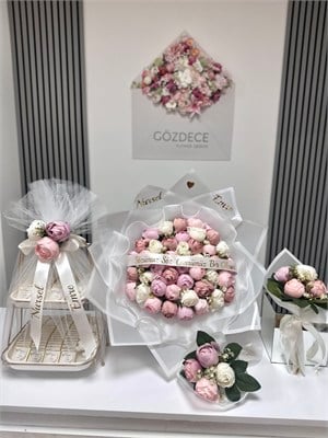 41'li Soft Pembe Krem Tonlu Şakayık Yapay Çiçek Seti | 80 Madlen + 2 Anne Çiçekli
