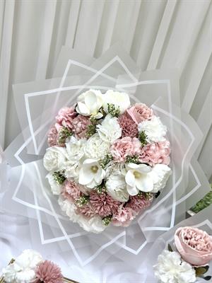 Pembe Beyaz Mega İsteme Buketi – Gösterişli Söz ve Nişan Çiçeği