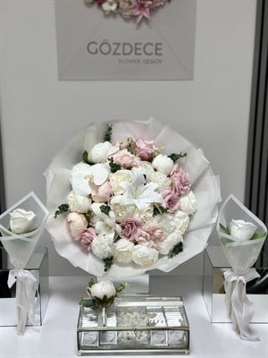 Rosabelle Bloom İsteme Seti, 80 Madlen & Anne Çiçekli | Islak Lilyum Orkide Şakayık Gül